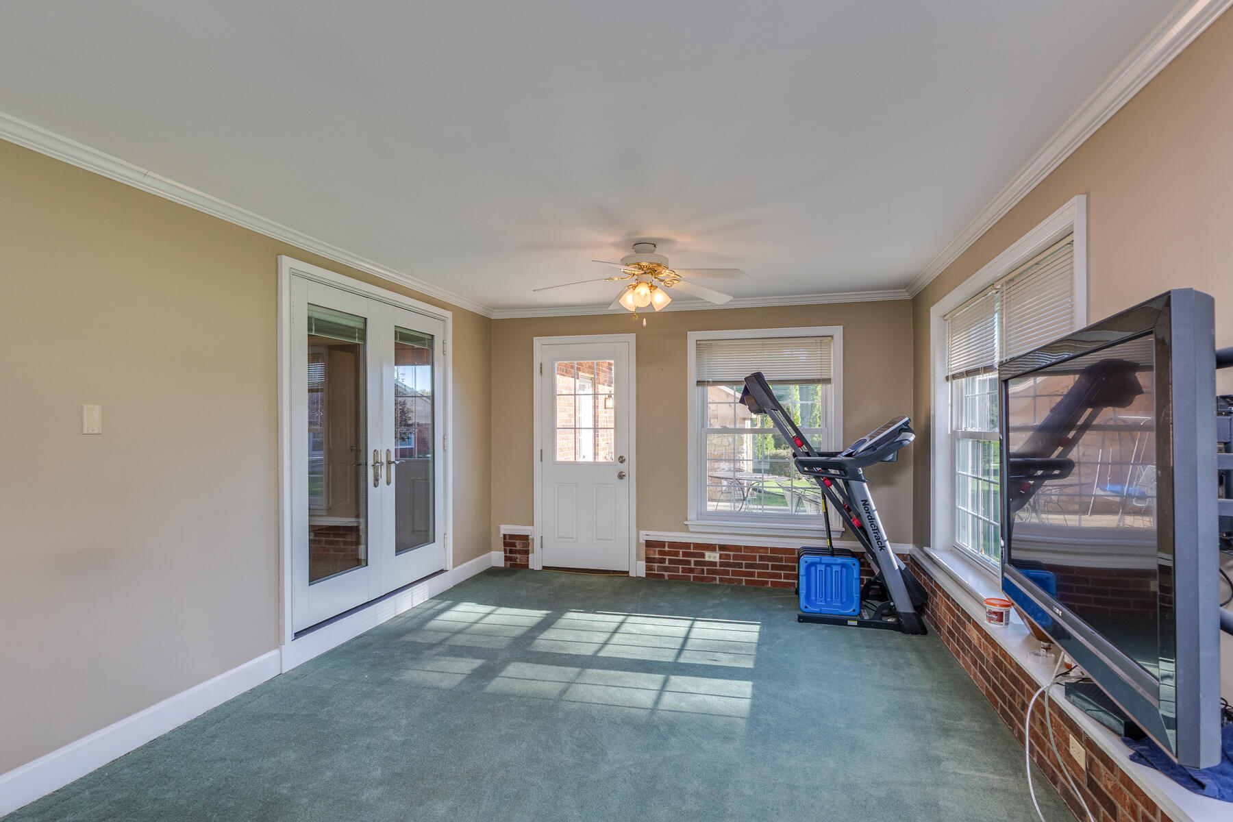 650 Oakwood, Troy, Ohio 45373