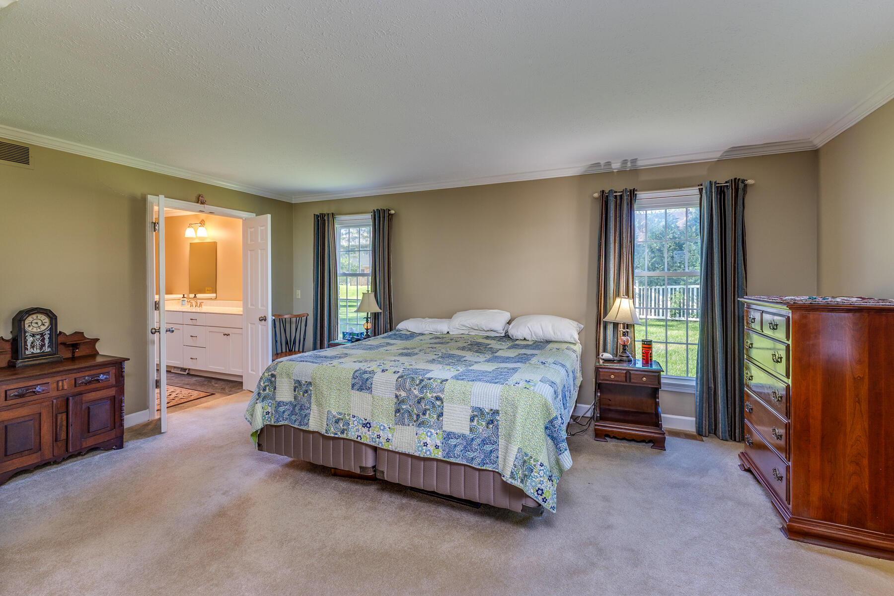 650 Oakwood, Troy, Ohio 45373