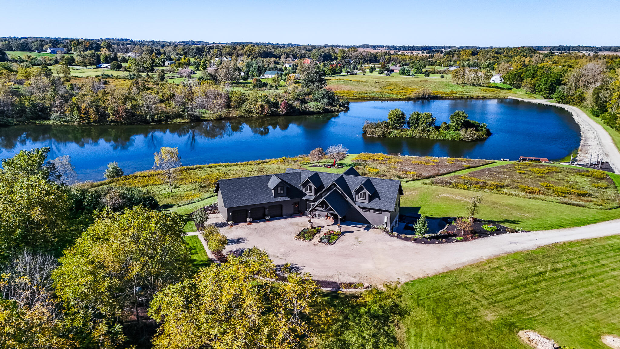 7701 Long Pond, Mechanicsburg, Ohio 43044