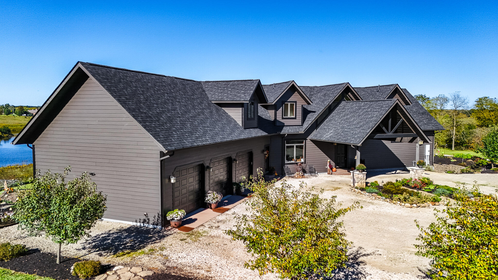 7701 Long Pond, Mechanicsburg, Ohio 43044