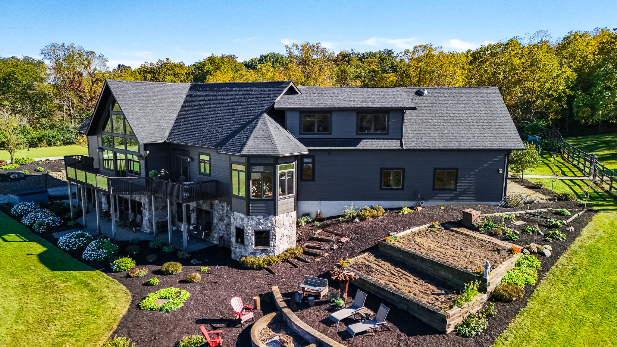 7701 Long Pond, Mechanicsburg, Ohio 43044