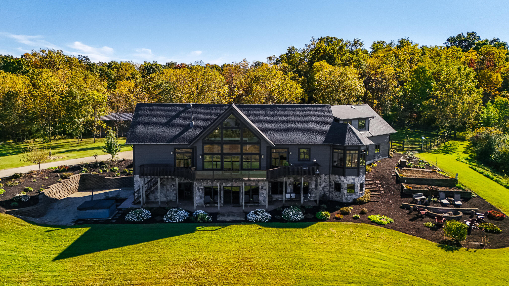 7701 Long Pond, Mechanicsburg, Ohio 43044