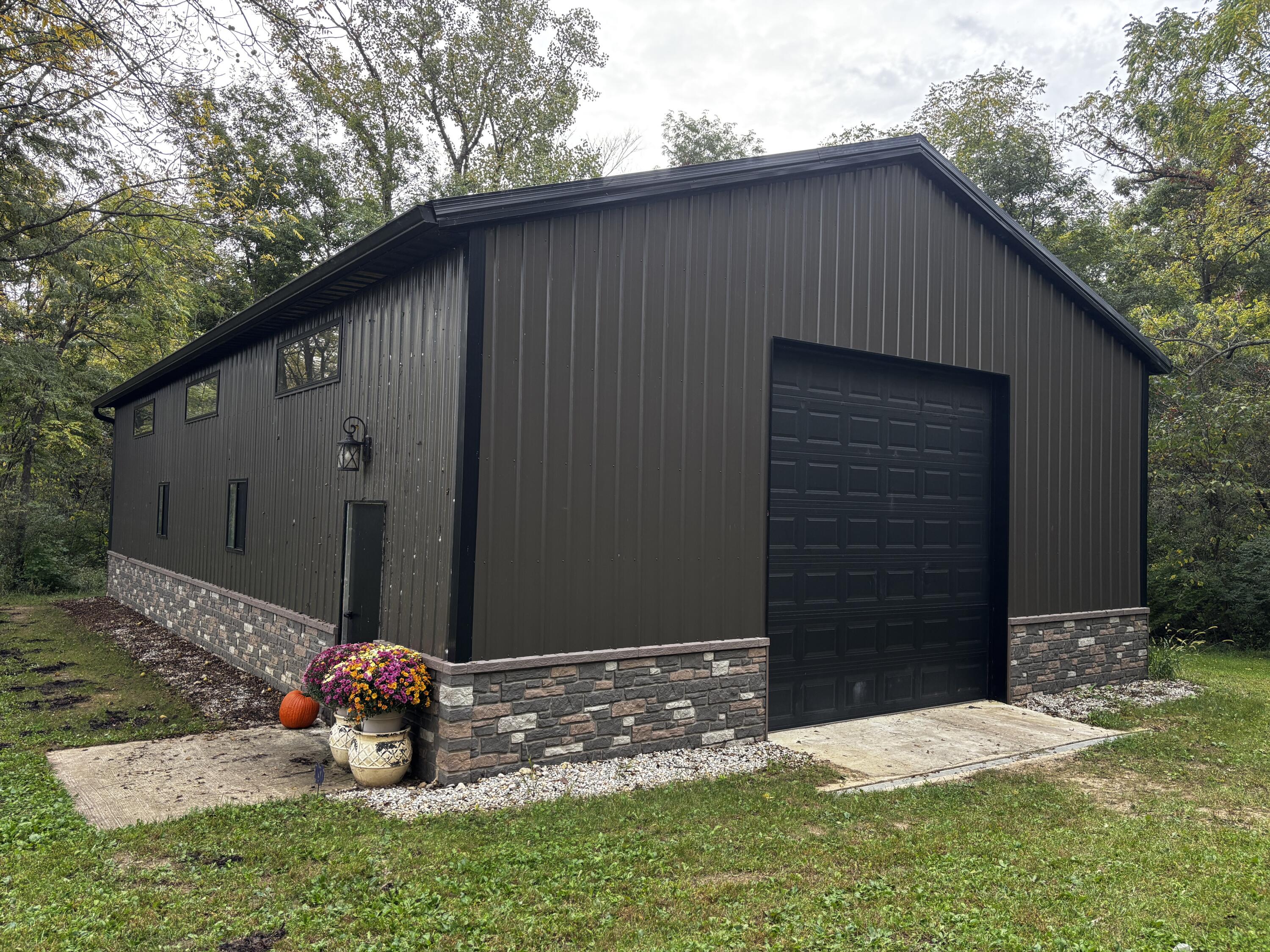 7701 Long Pond, Mechanicsburg, Ohio 43044
