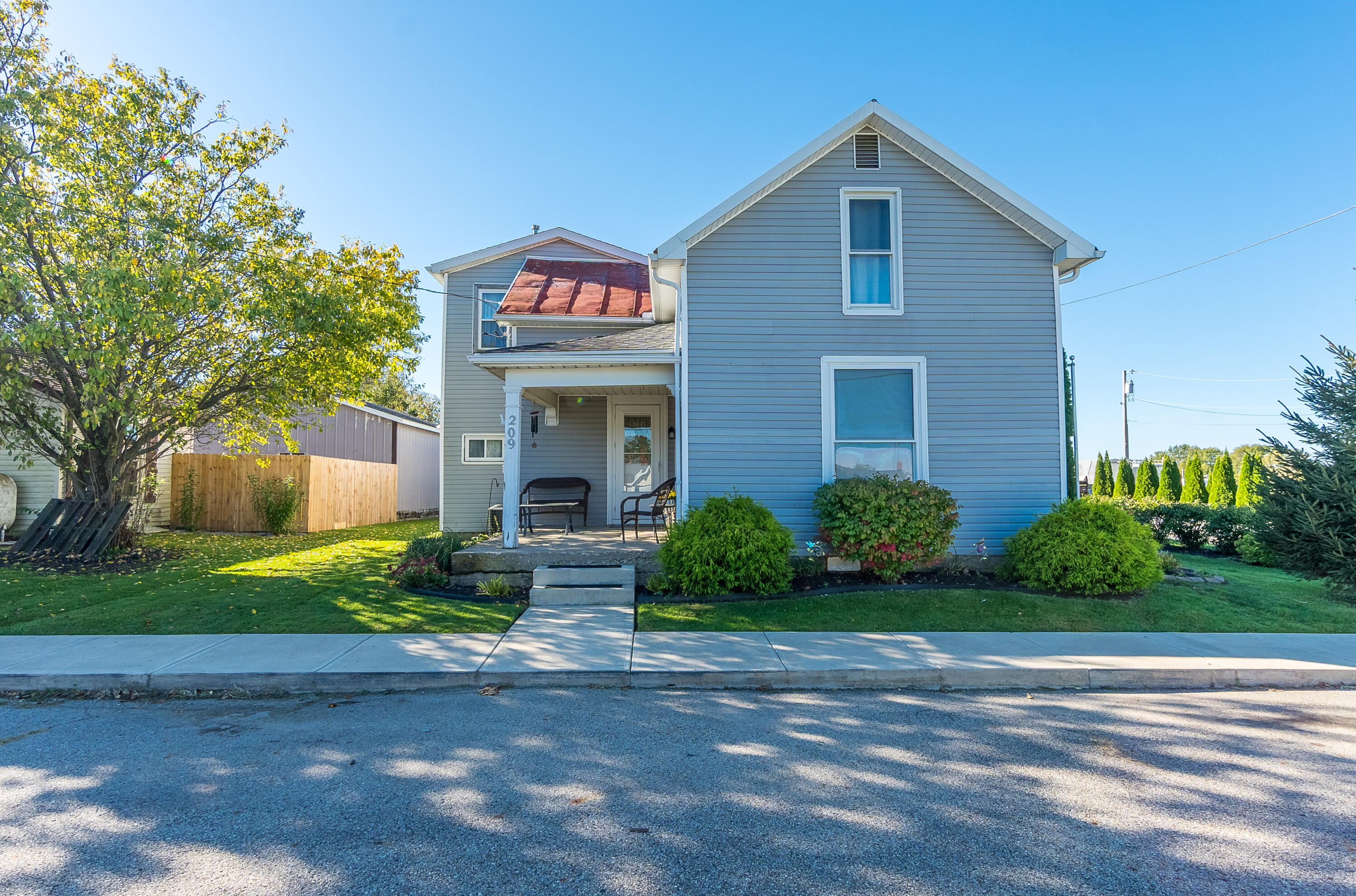 209 1st, Fletcher, Ohio 45326