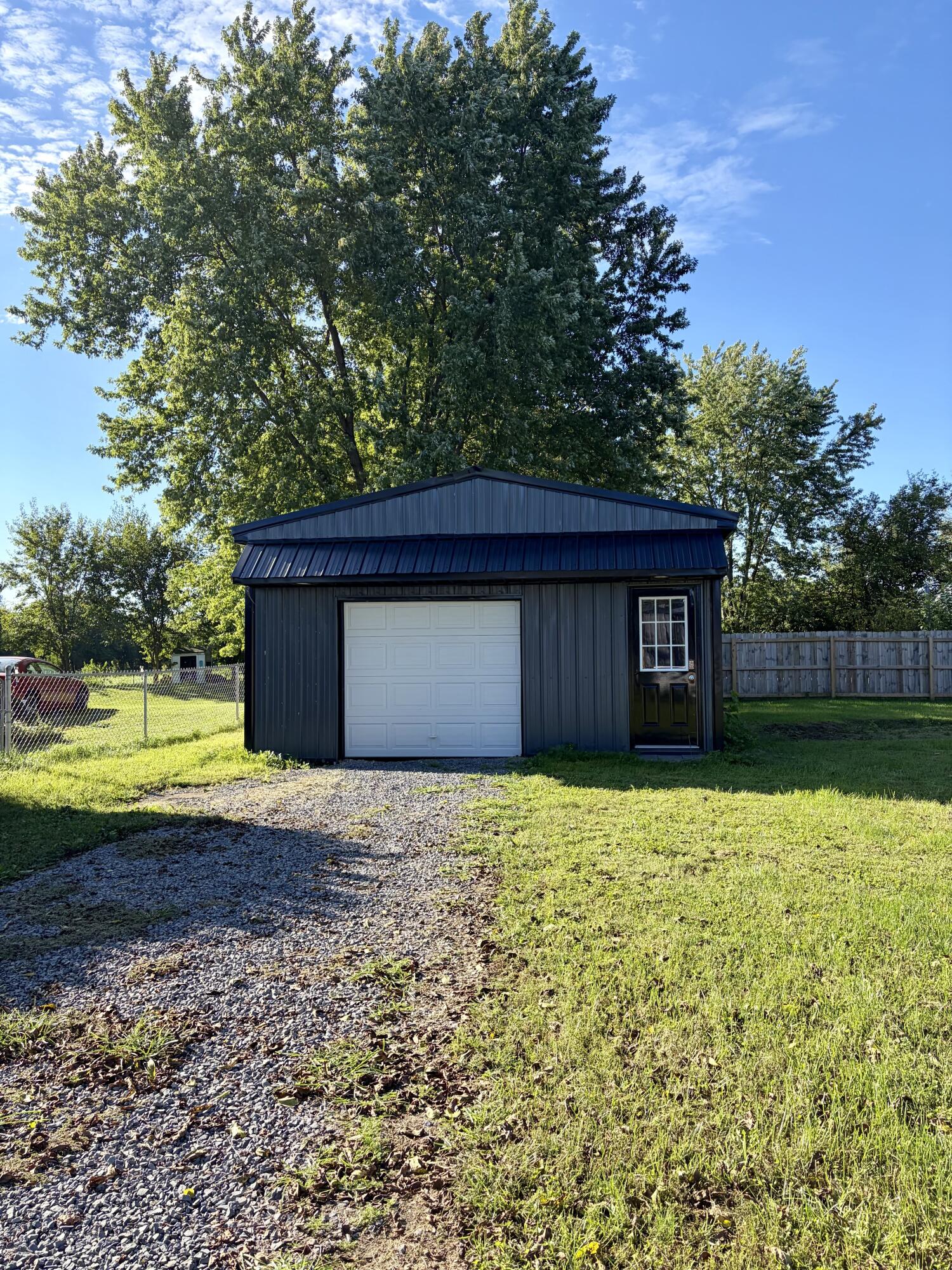 1099 Kingscreek, Urbana, Ohio 43078