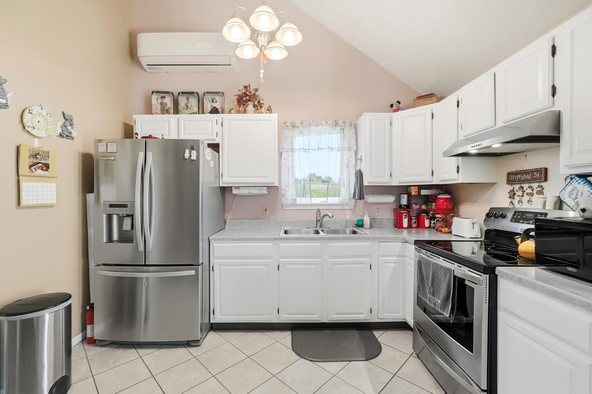 5244 Charleston, Springfield, Ohio 45502