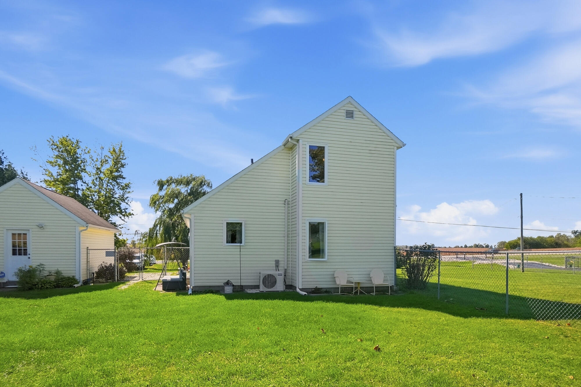 5244 Charleston, Springfield, Ohio 45502