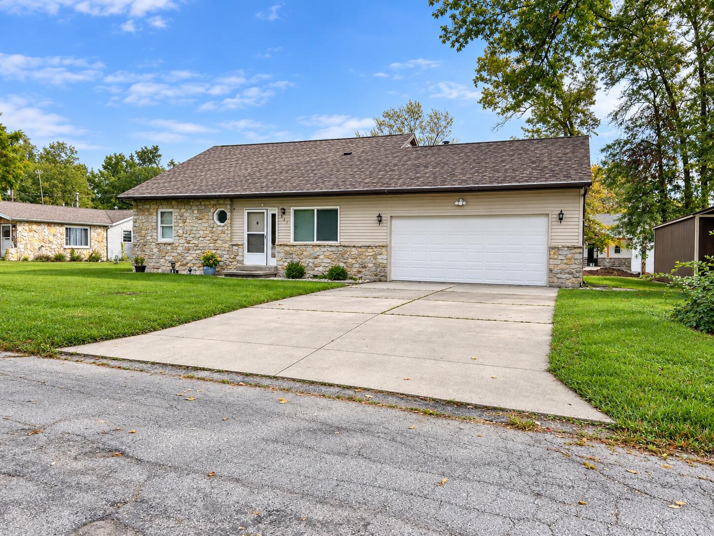 220 Parkview, Celina, Ohio 45822