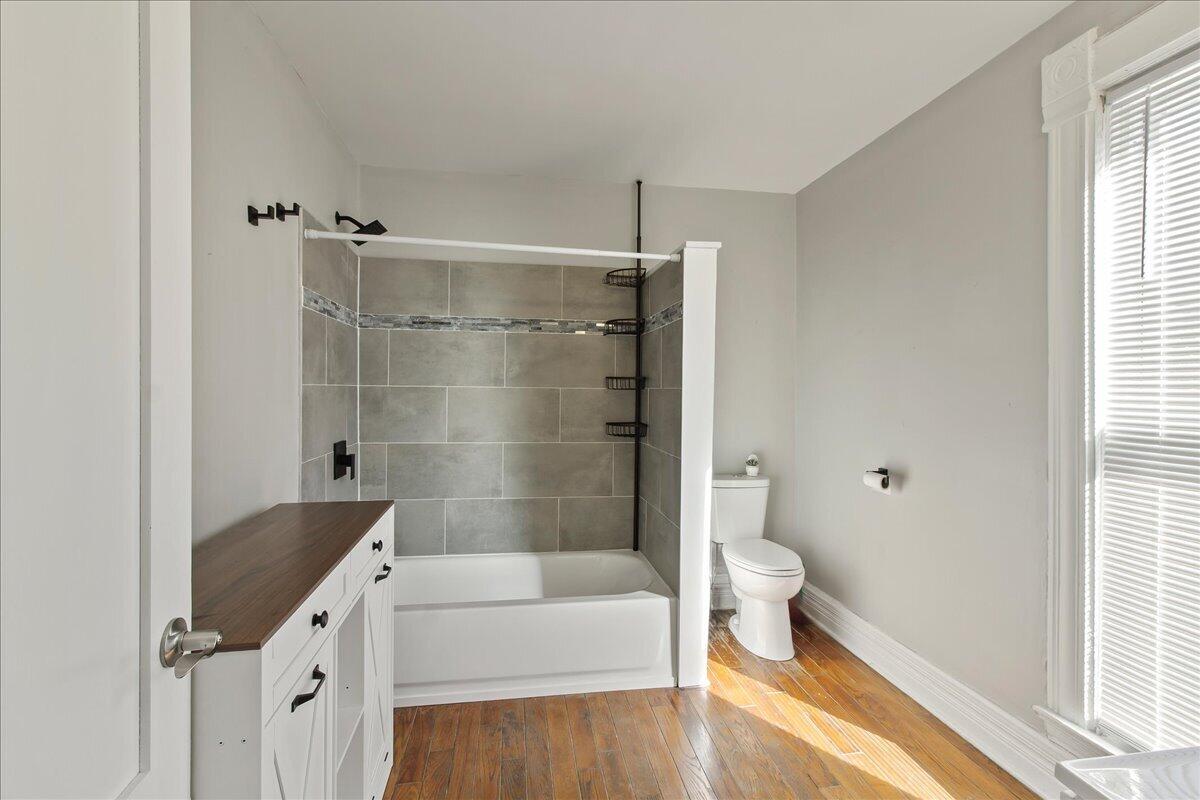 162 Center, West Mansfield, Ohio 43358