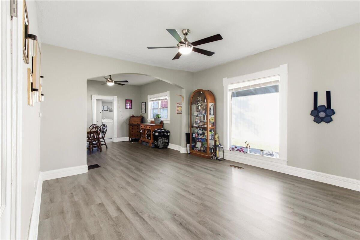 162 Center, West Mansfield, Ohio 43358