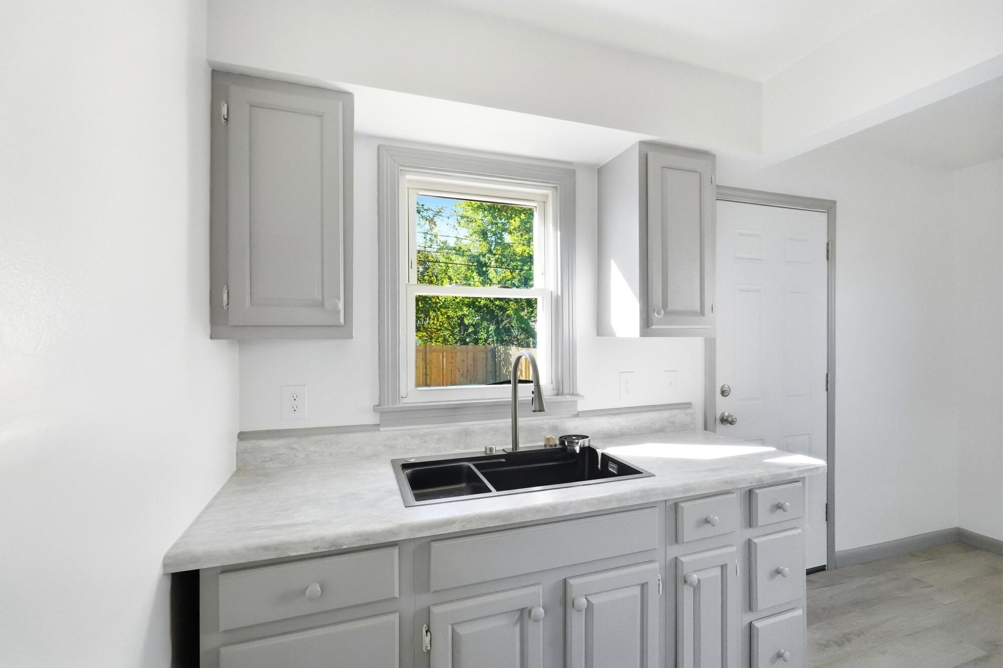 513 Parkwood, Springfield, Ohio 45506