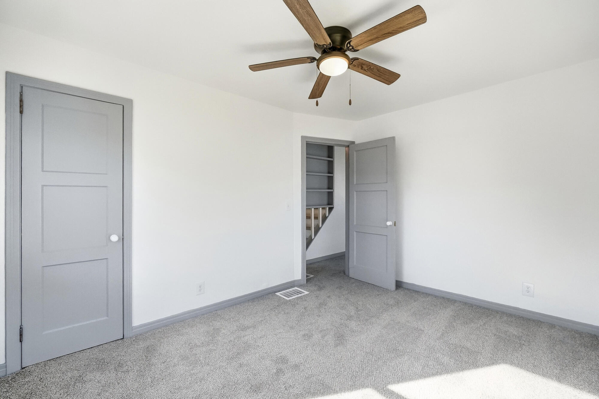 513 Parkwood, Springfield, Ohio 45506