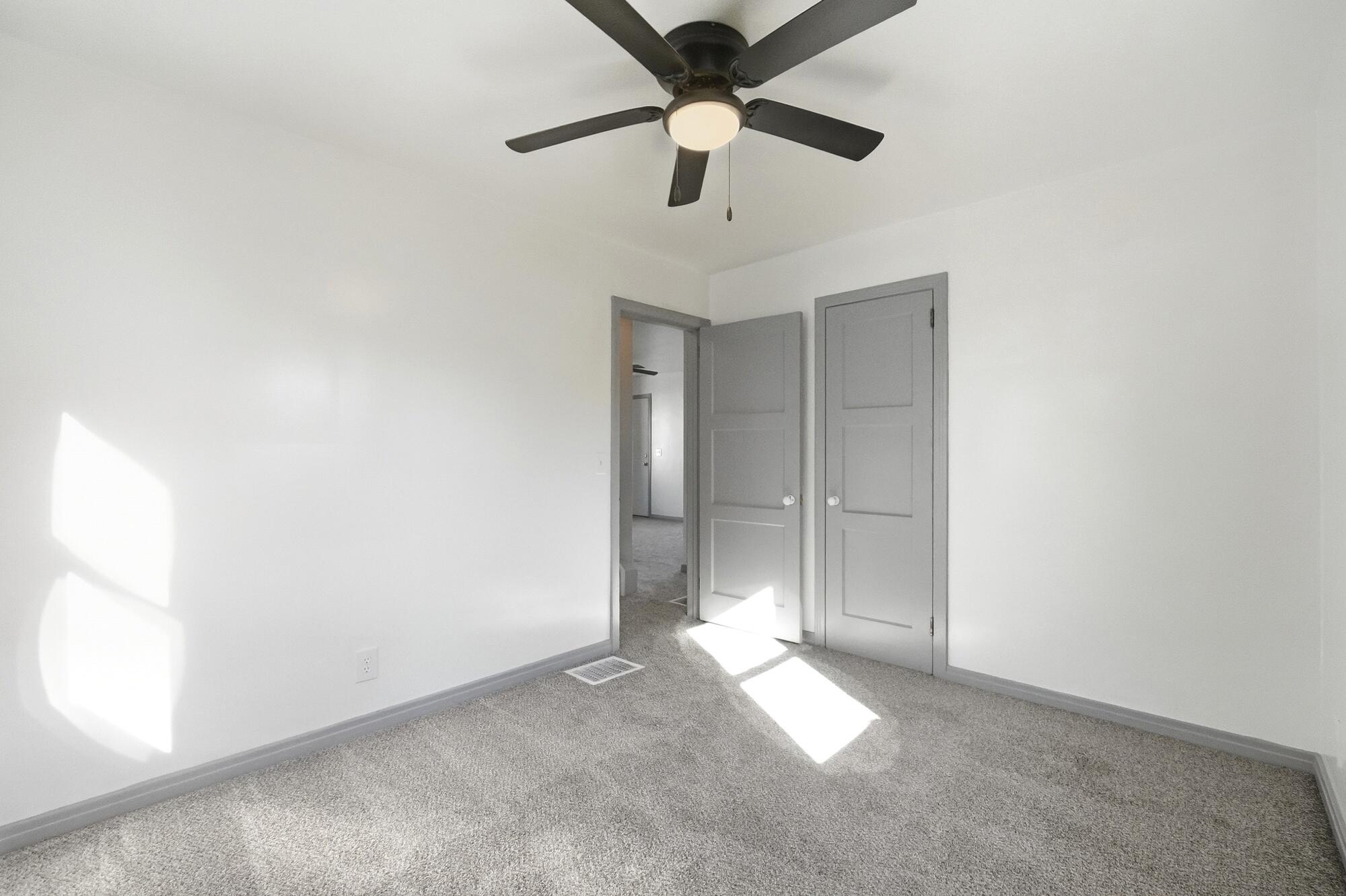 513 Parkwood, Springfield, Ohio 45506