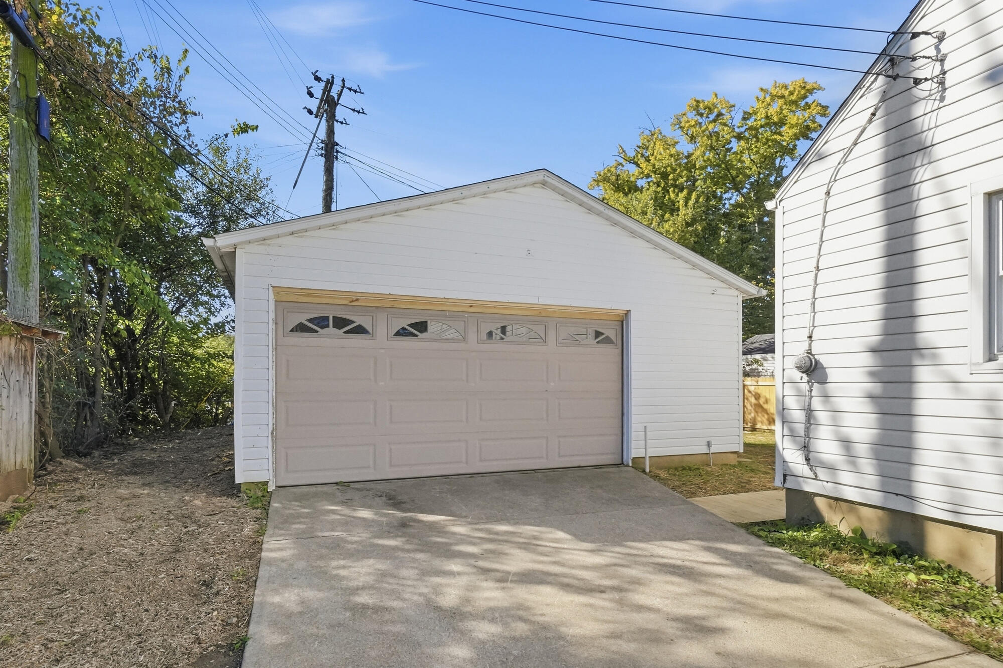 513 Parkwood, Springfield, Ohio 45506