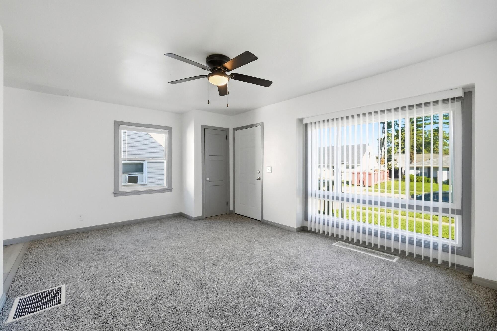 513 Parkwood, Springfield, Ohio 45506