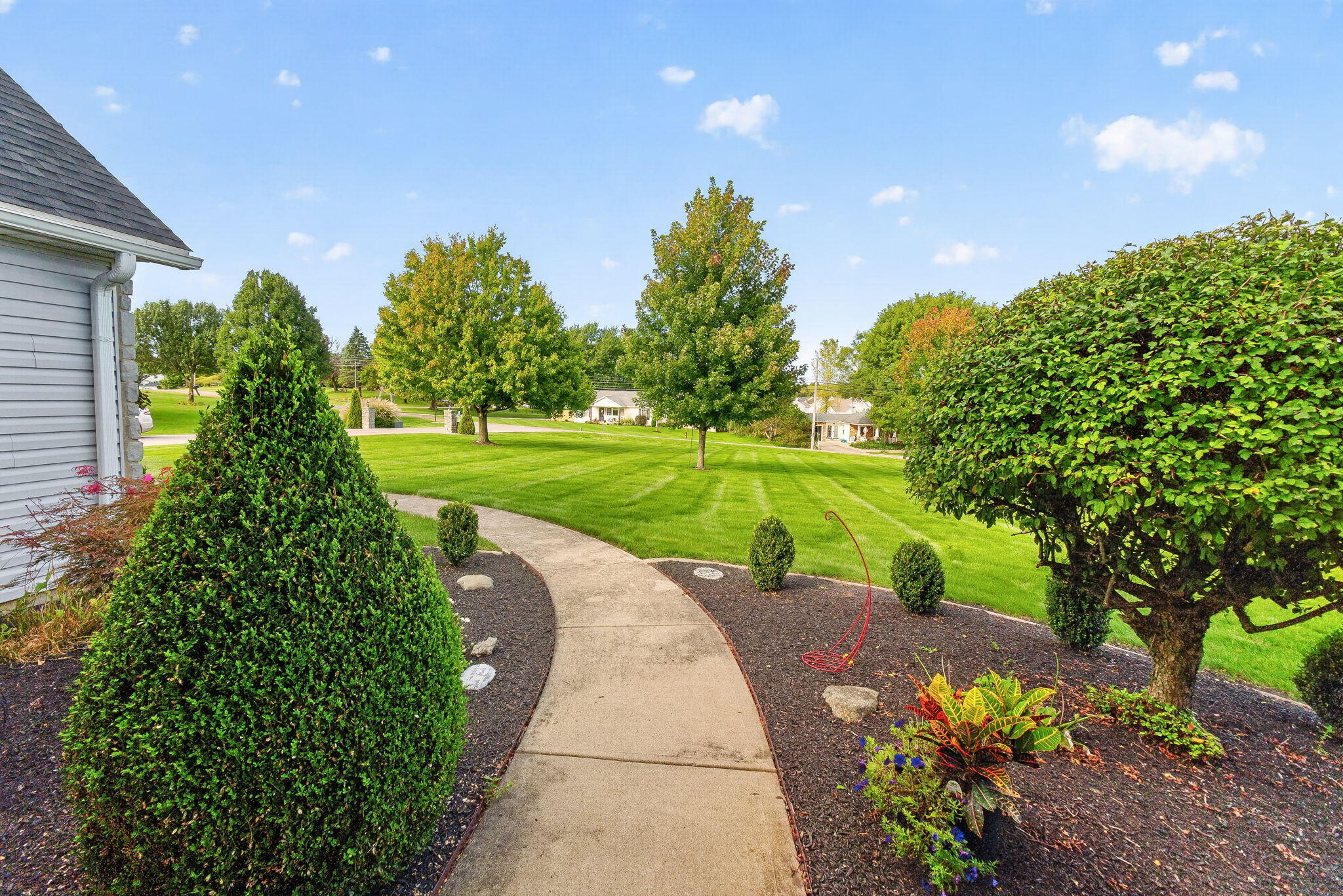 1628 County Road 10, Bellefontaine, Ohio 43311