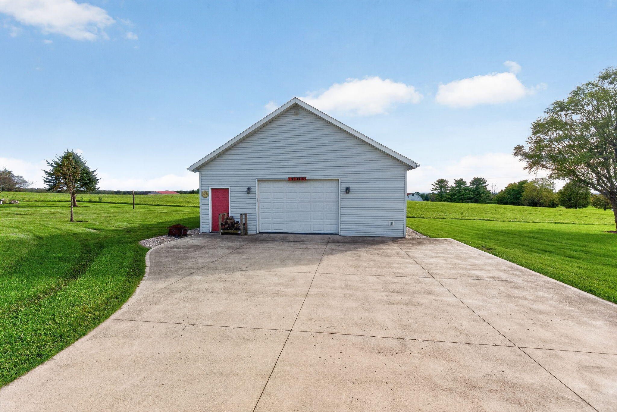 1628 County Road 10, Bellefontaine, Ohio 43311