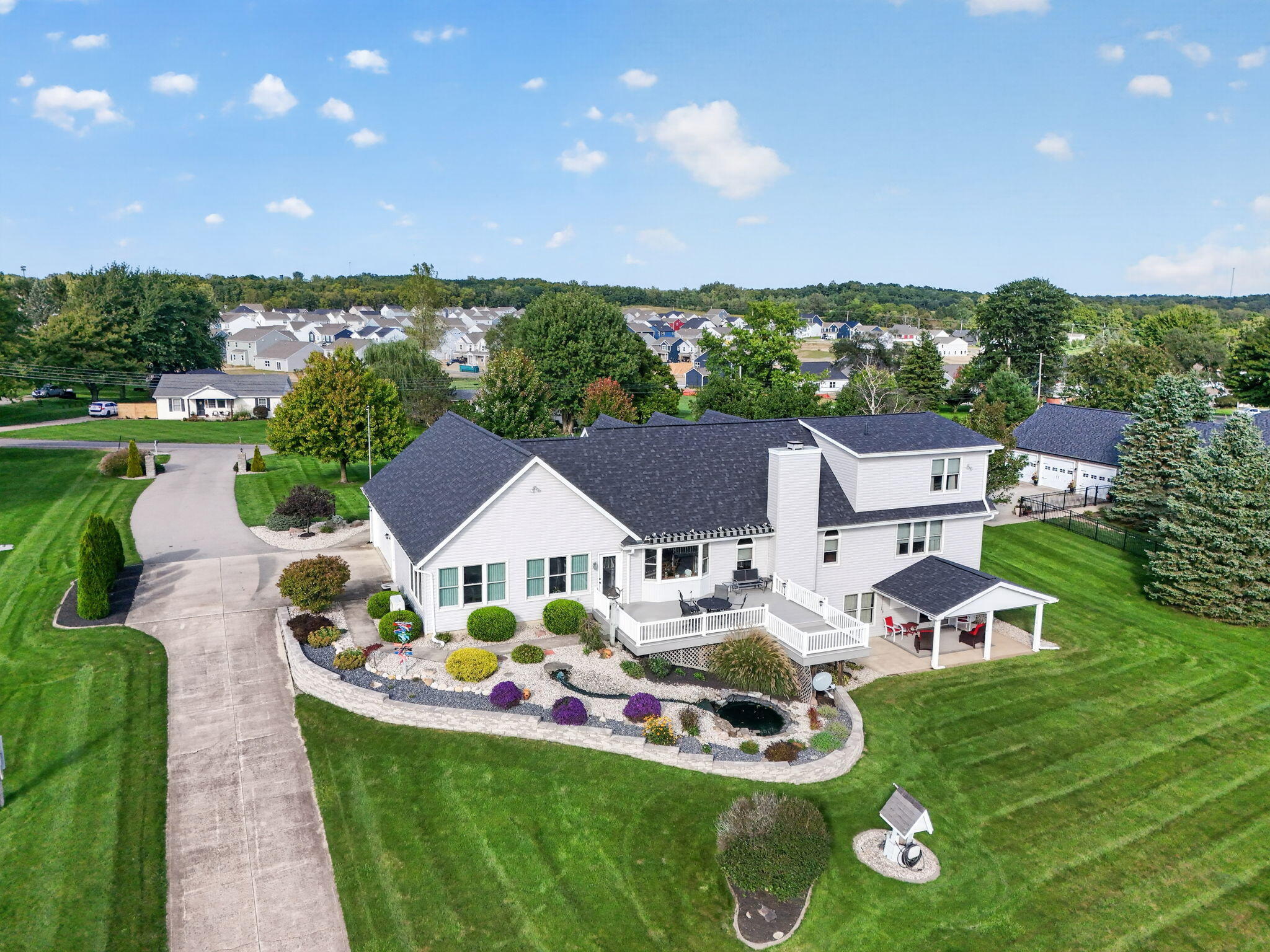 1628 County Road 10, Bellefontaine, Ohio 43311