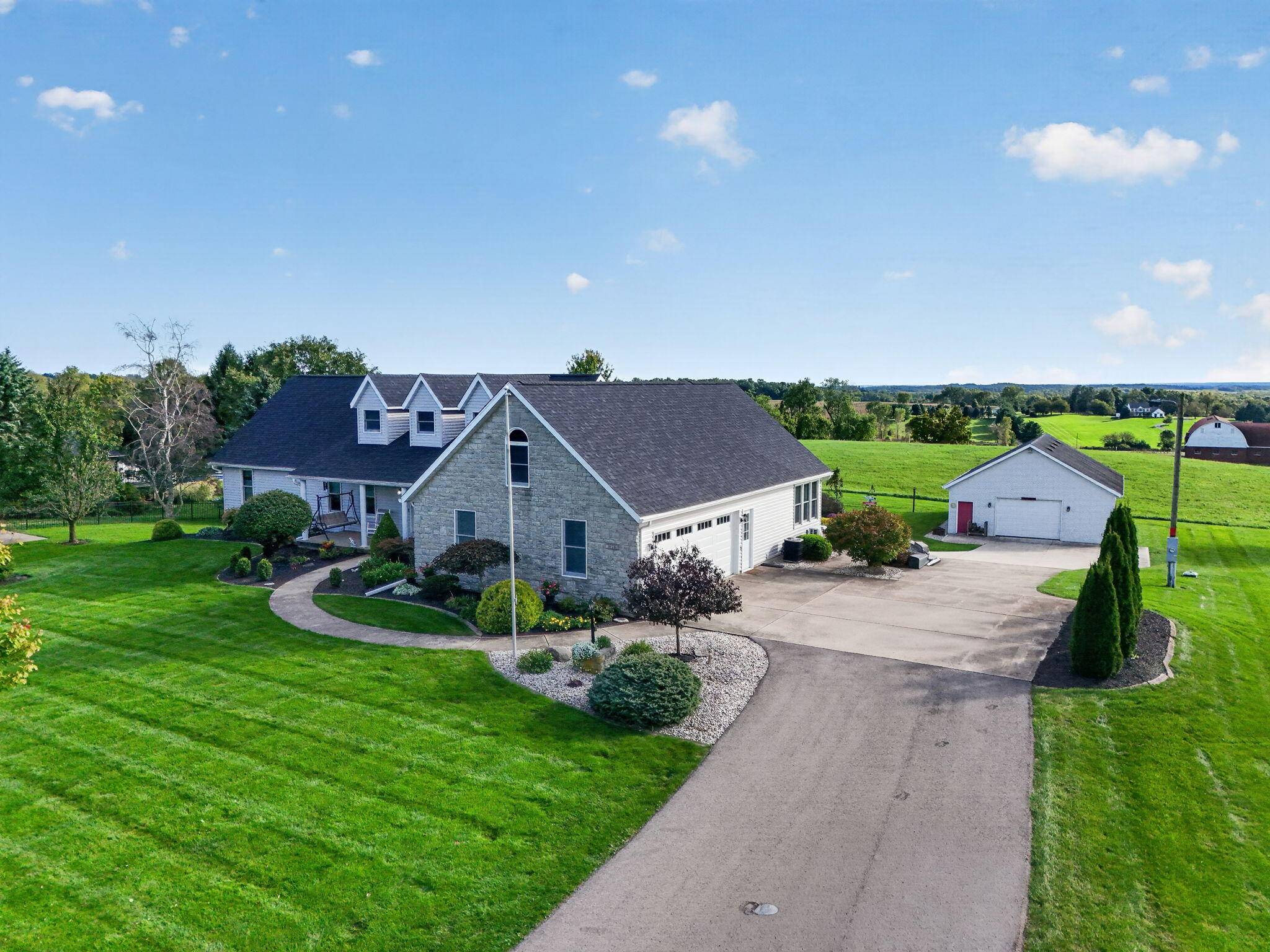 1628 County Road 10, Bellefontaine, Ohio 43311