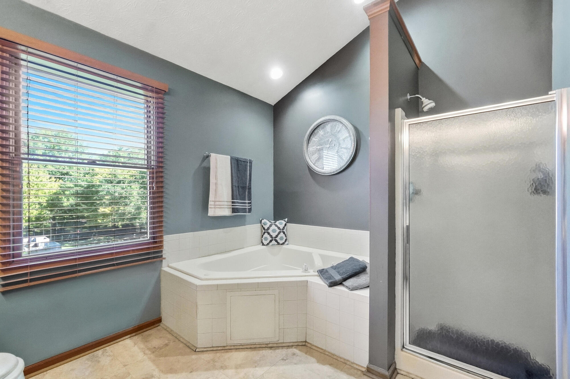 603 Copperfield, Tipp City, Ohio 45371