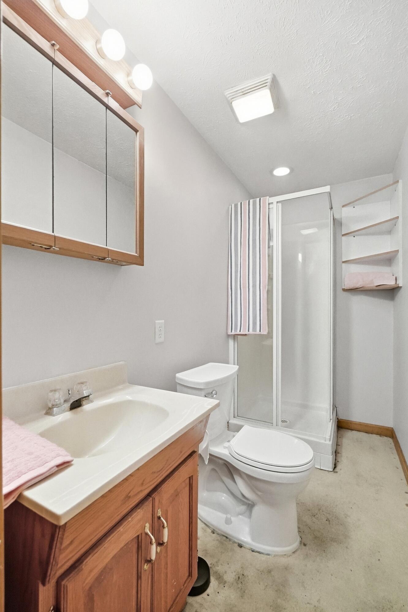 603 Copperfield, Tipp City, Ohio 45371
