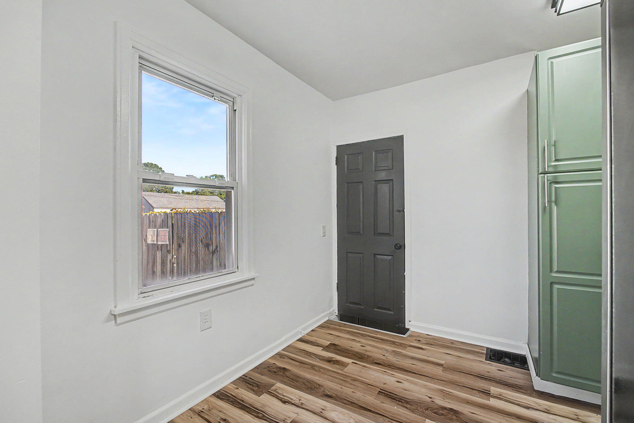 228 Douglas, Springfield, Ohio 45503