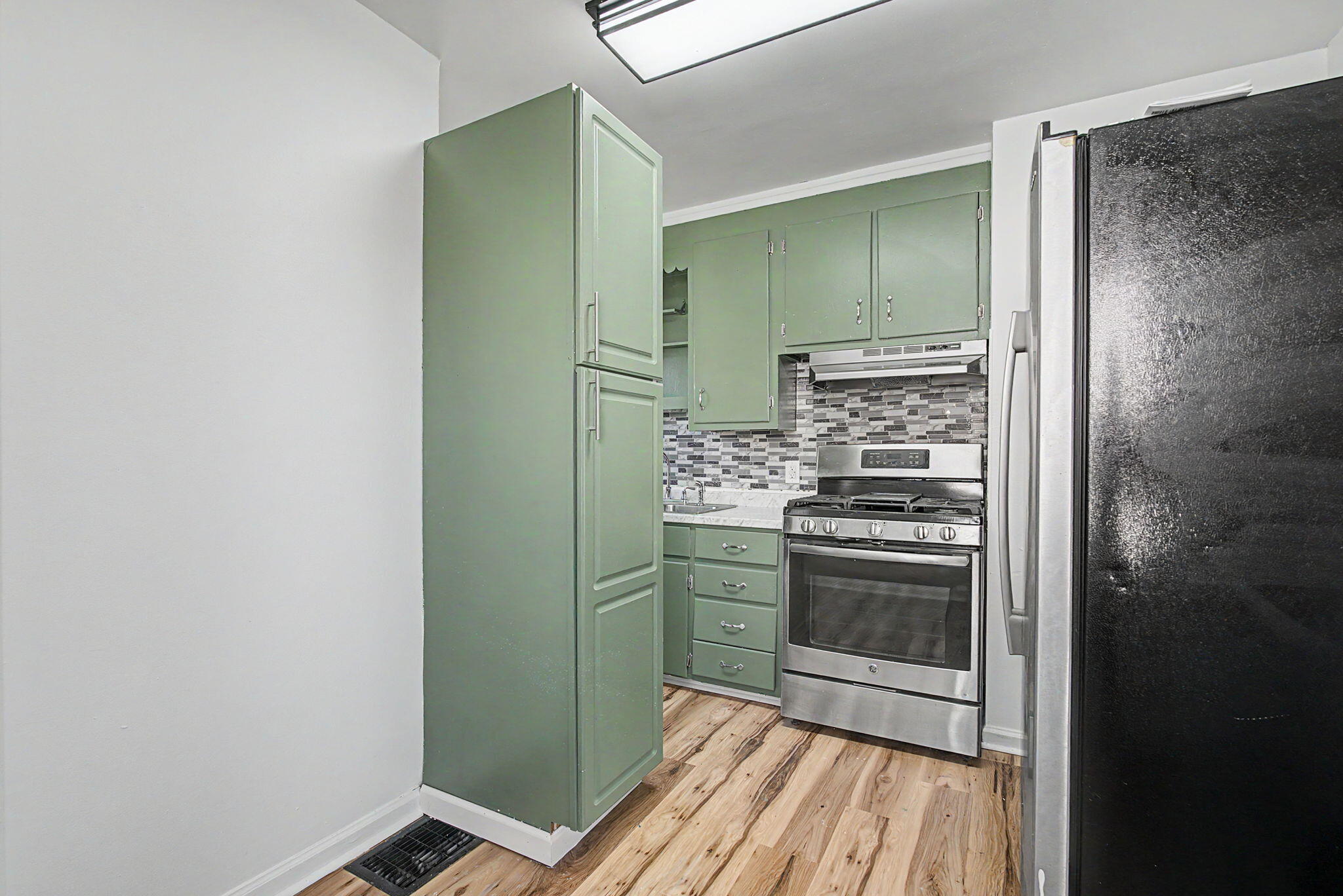 228 Douglas, Springfield, Ohio 45503