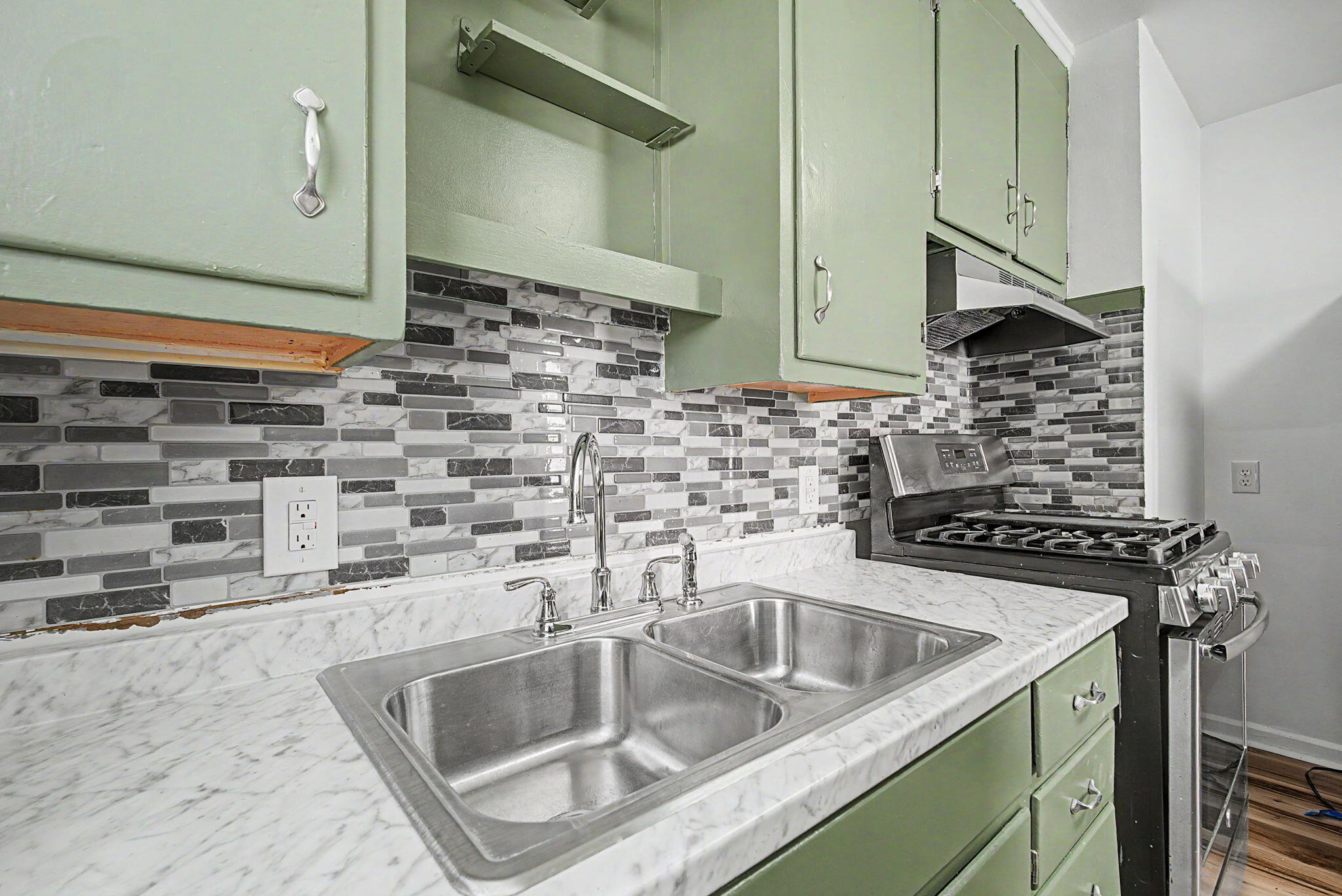 228 Douglas, Springfield, Ohio 45503