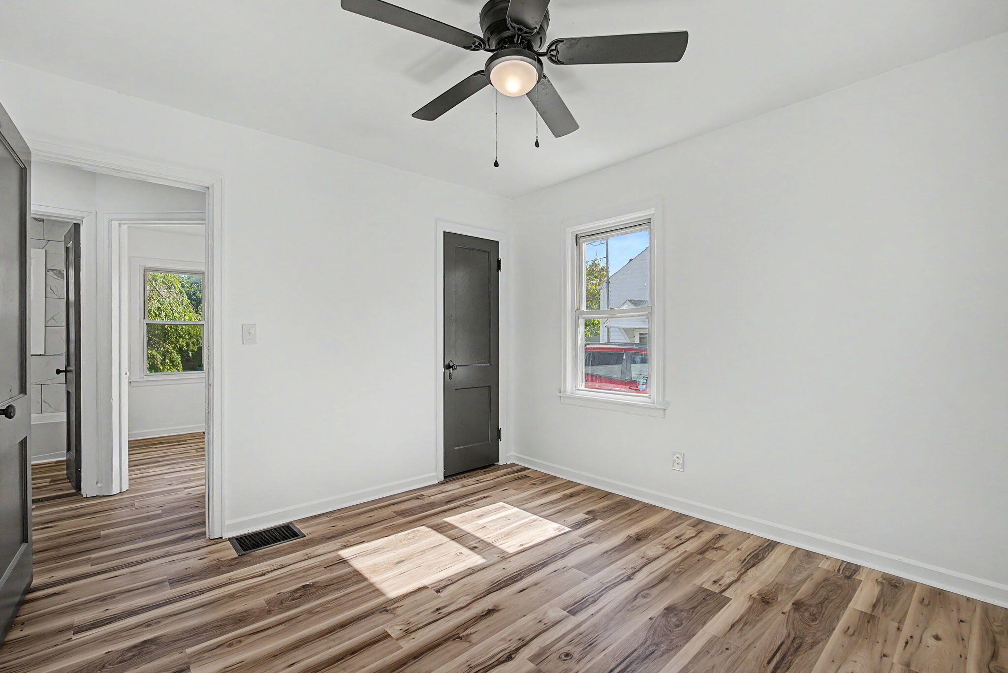 228 Douglas, Springfield, Ohio 45503