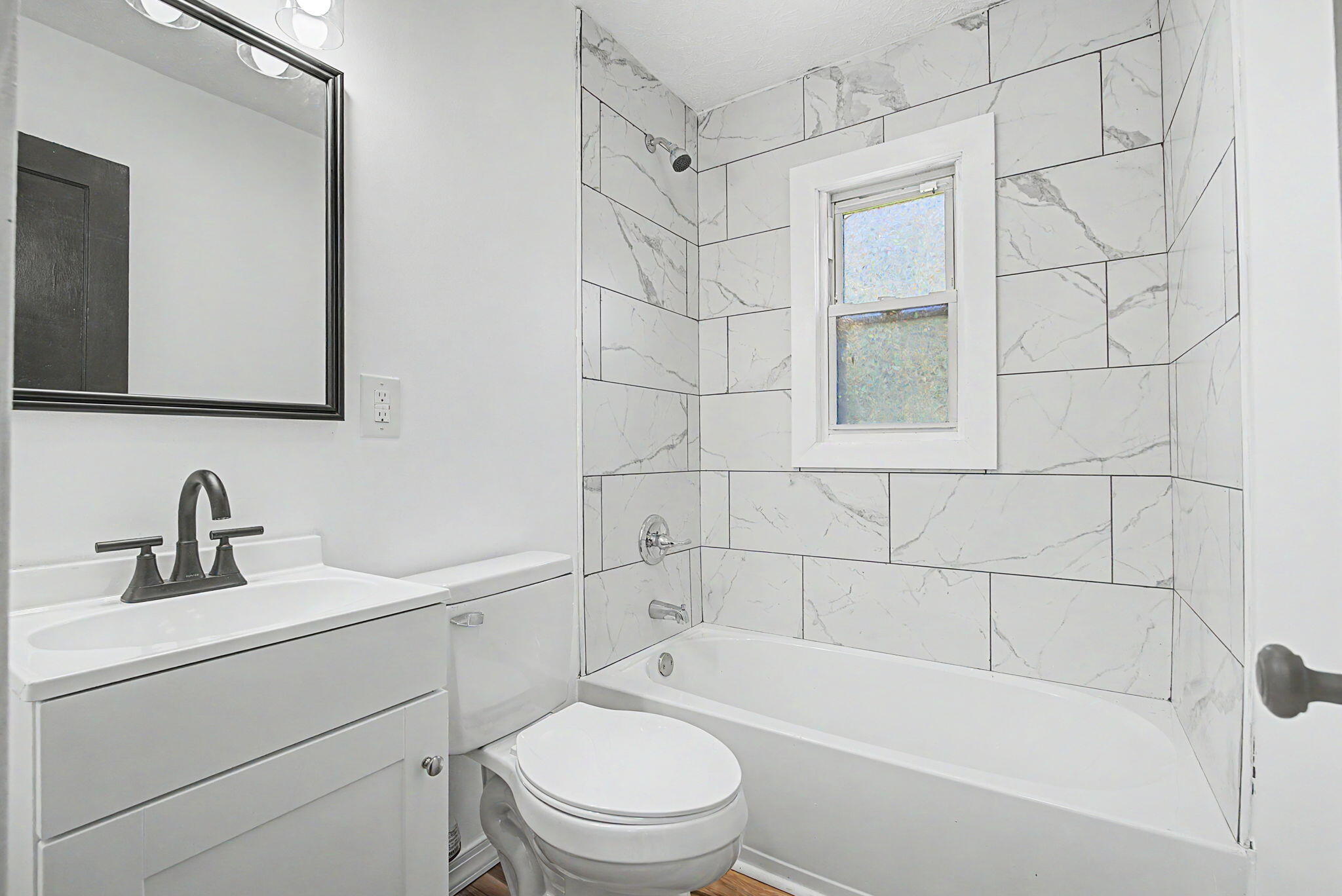 228 Douglas, Springfield, Ohio 45503