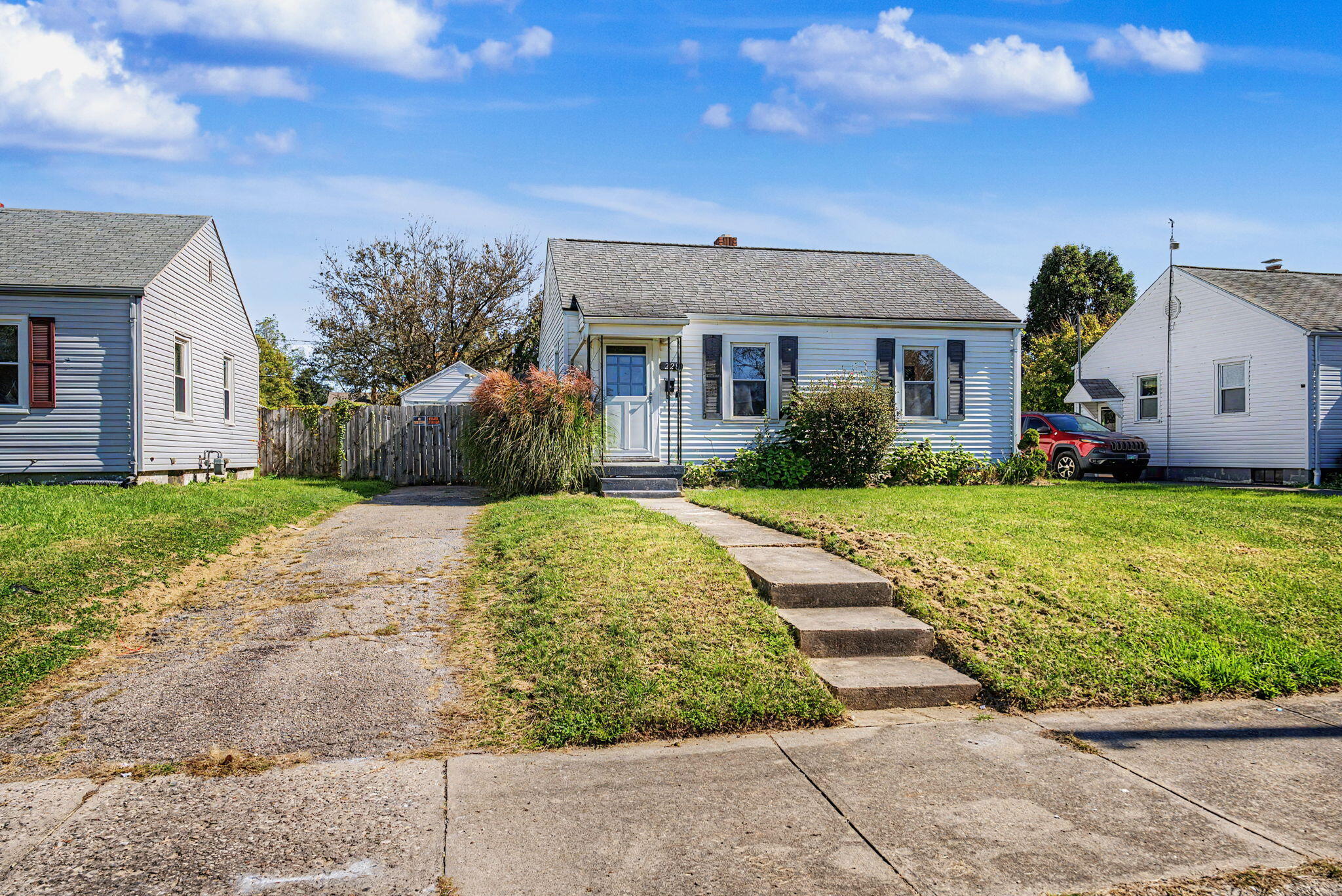 228 Douglas, Springfield, Ohio 45503
