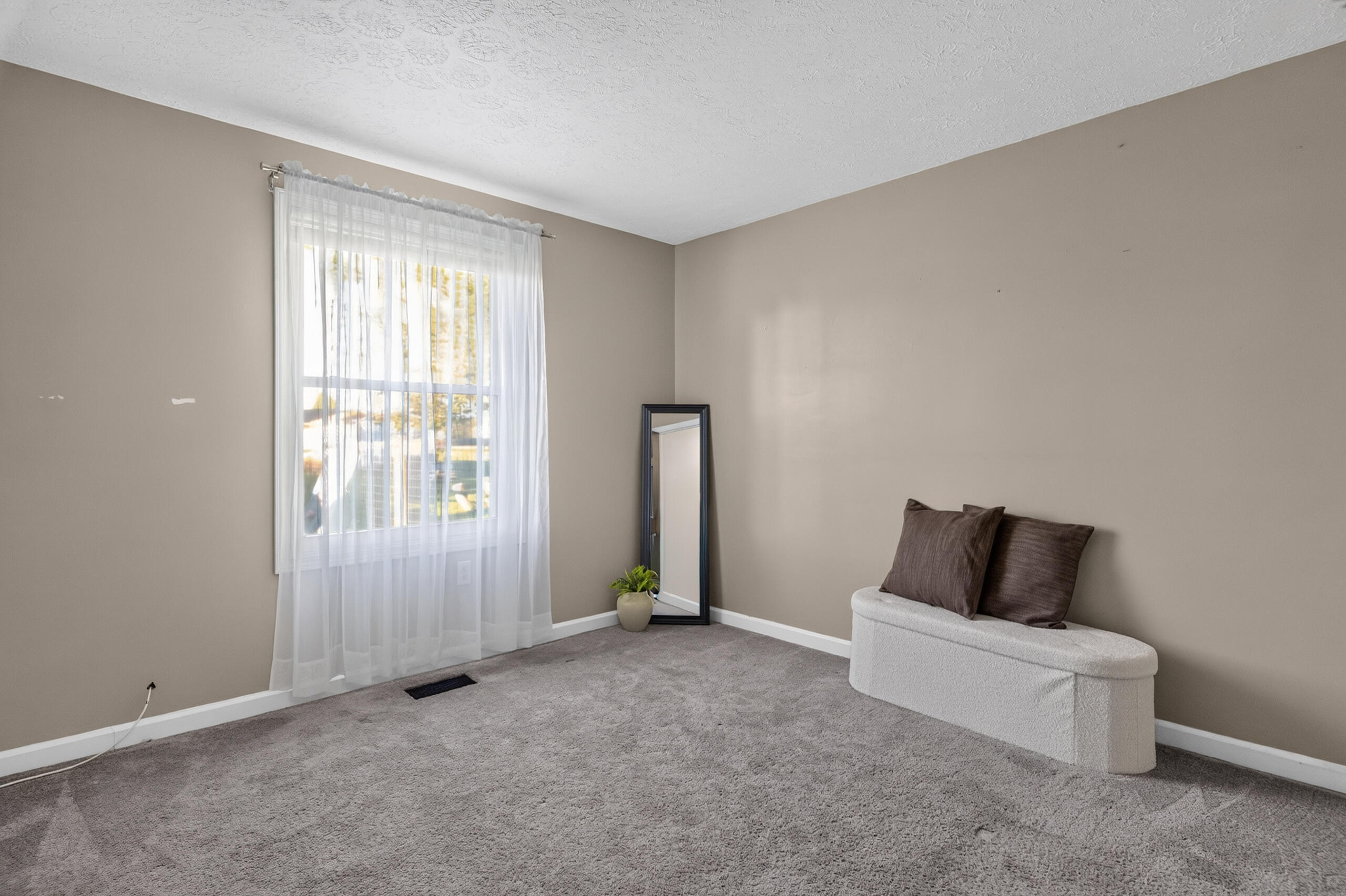 404 Walnut, Anna, Ohio 45302