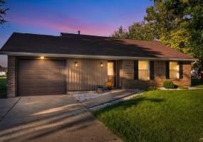 404 Walnut, Anna, Ohio 45302, 2 Bedroom Bedrooms, ,1 BathroomBathrooms,Residential,For Sale,Walnut,1048980