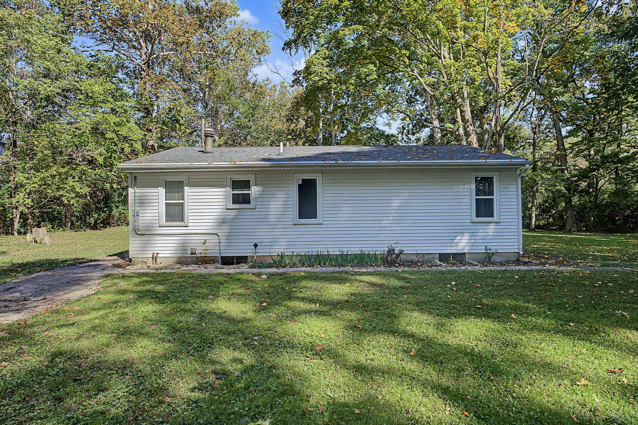 7788 Widener, New Carlisle, Ohio 45344