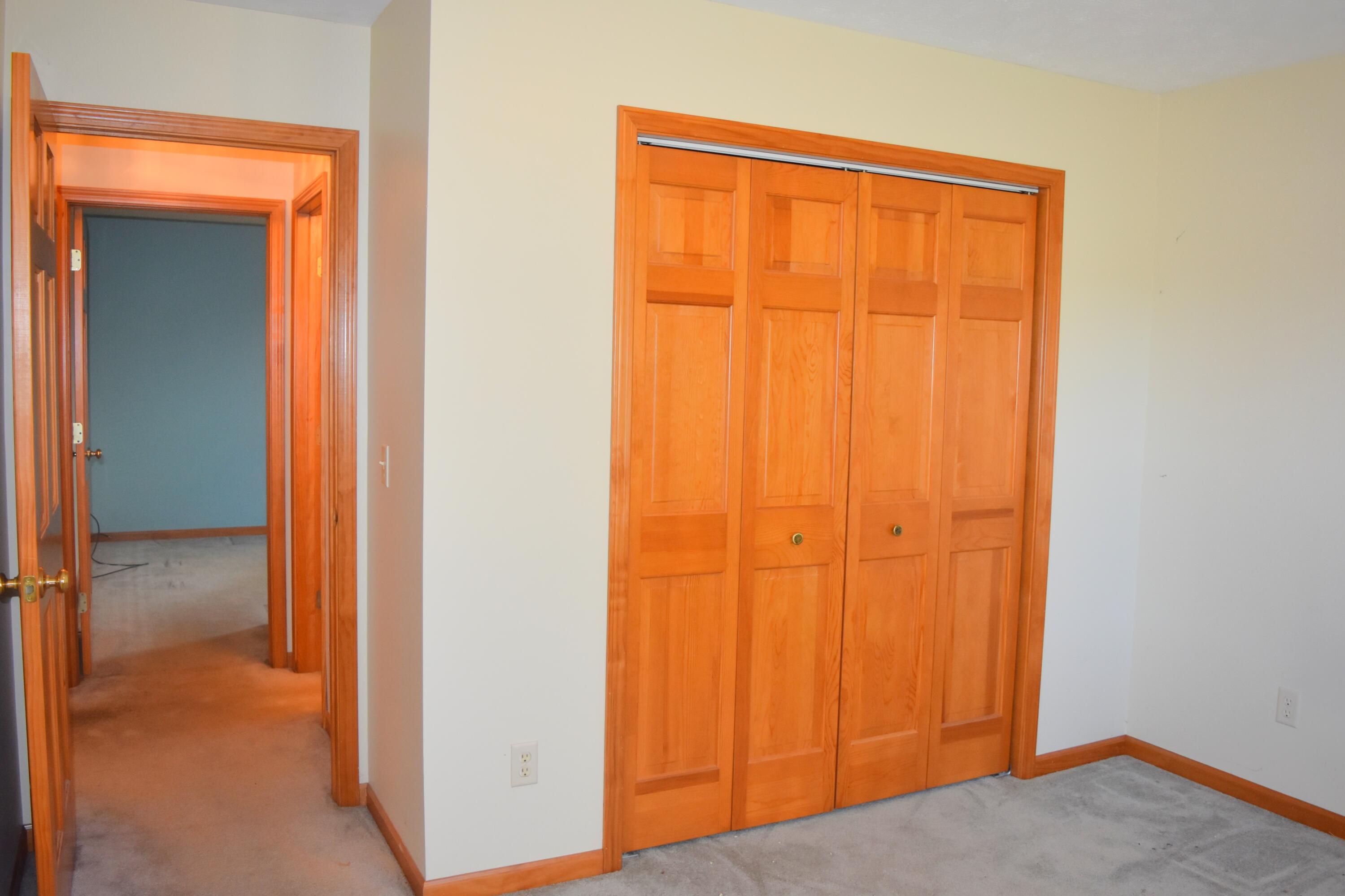 2104 Indian Ridge, Piqua, Ohio 45356