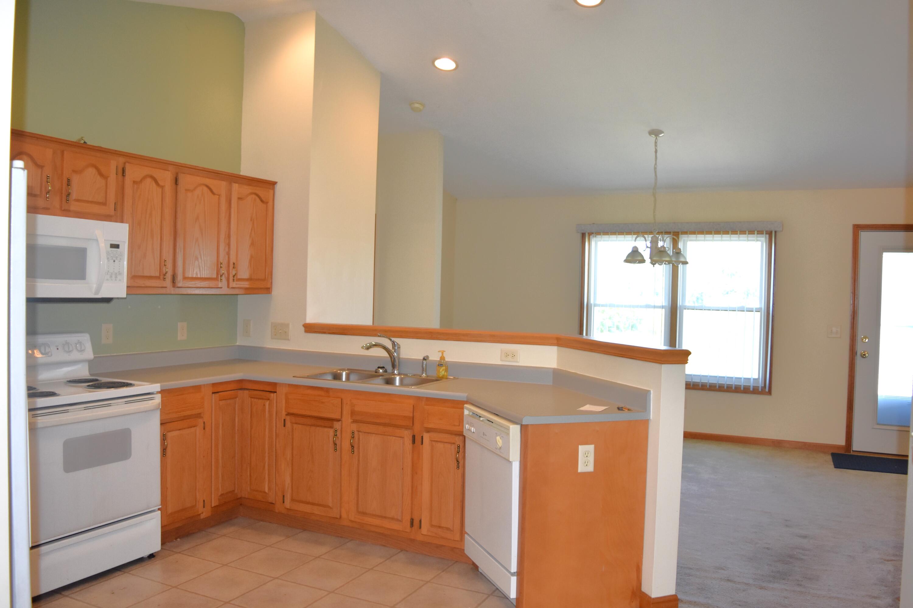 2104 Indian Ridge, Piqua, Ohio 45356