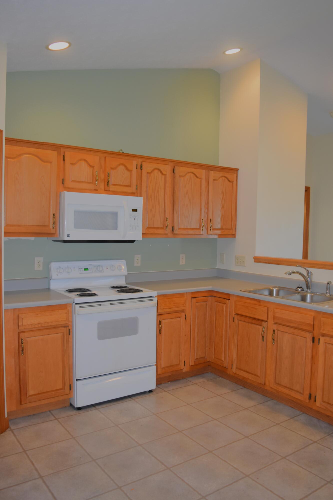 2104 Indian Ridge, Piqua, Ohio 45356