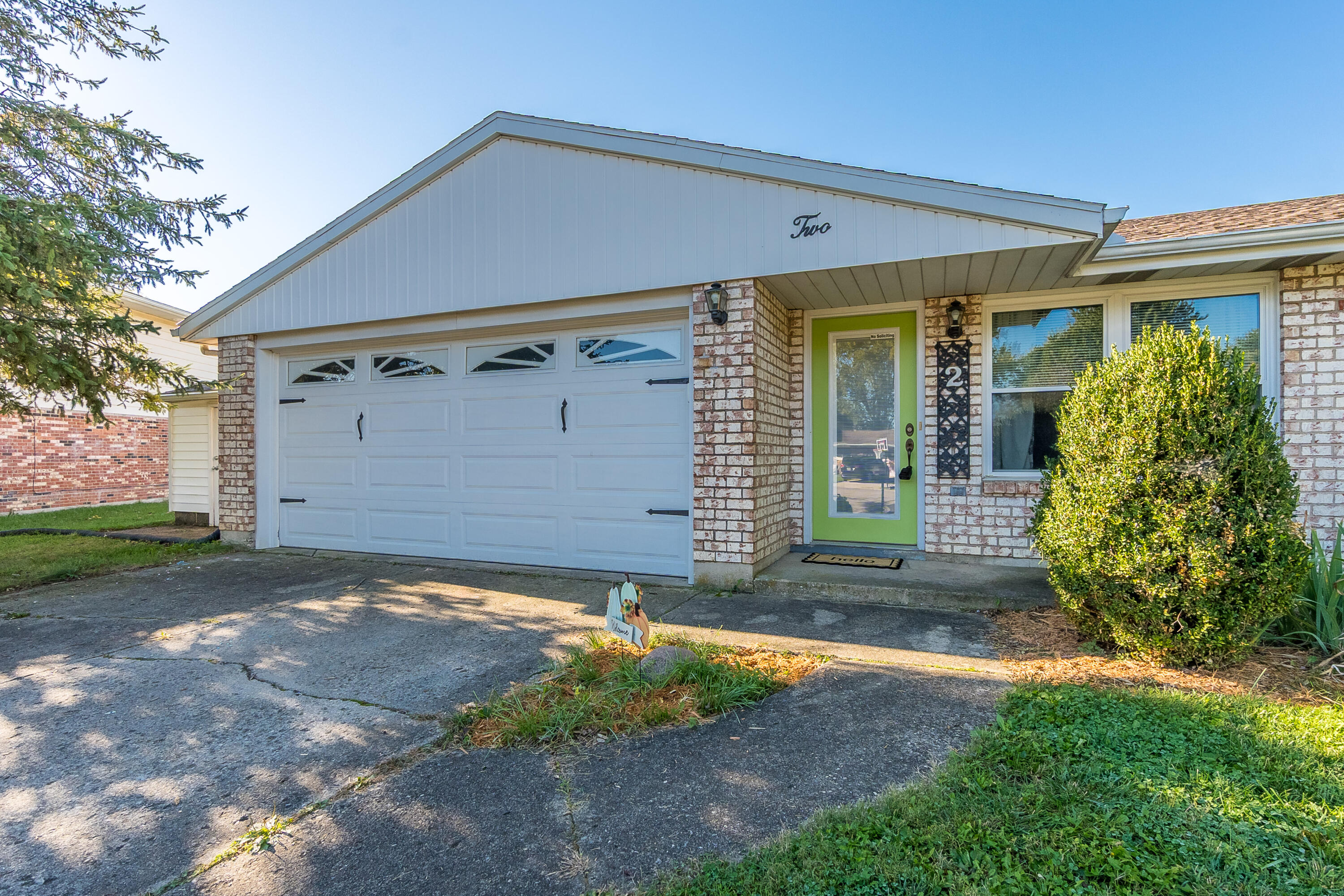 2 Apache, Tipp City, Ohio 45371
