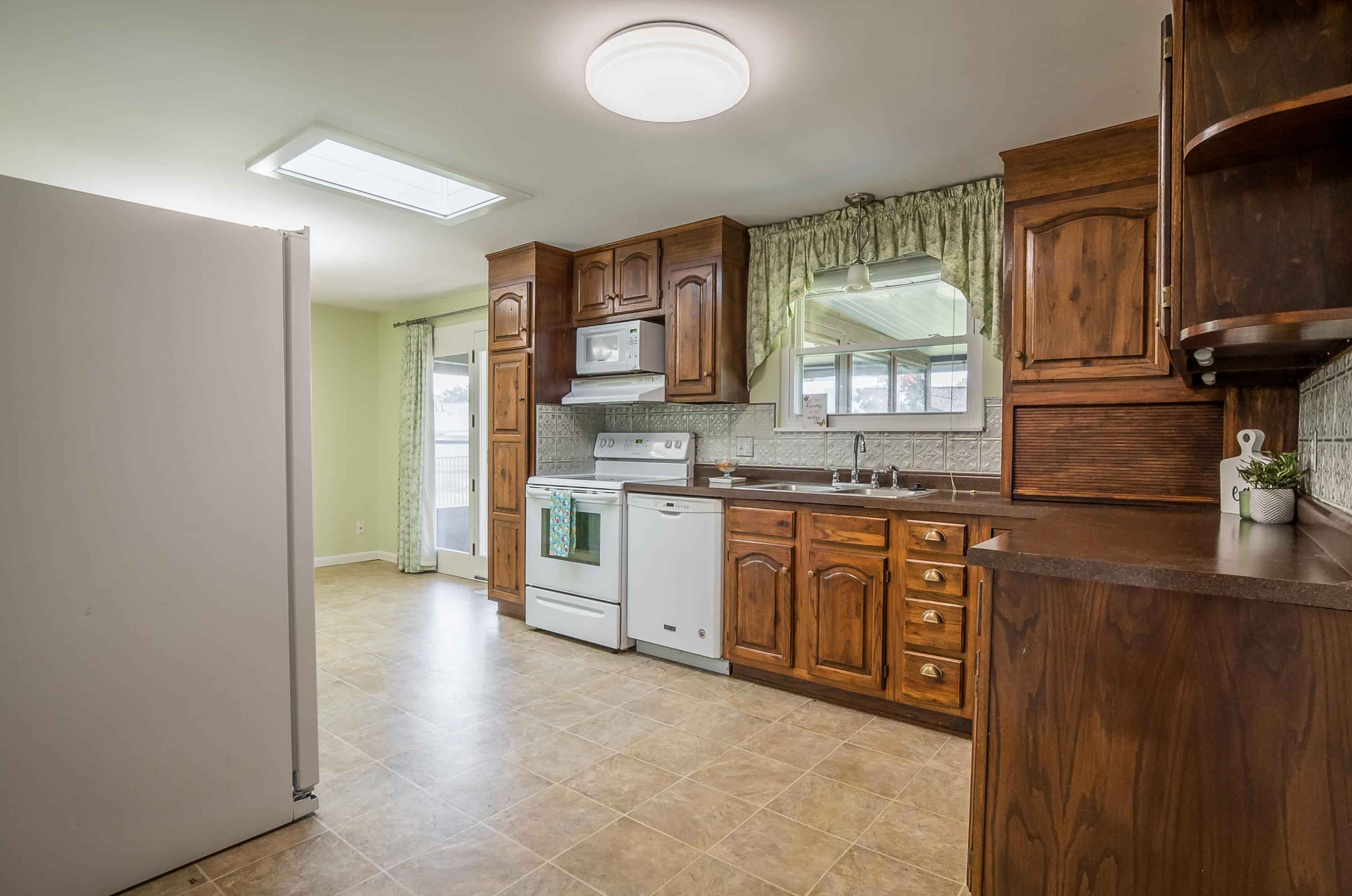 2 Apache, Tipp City, Ohio 45371