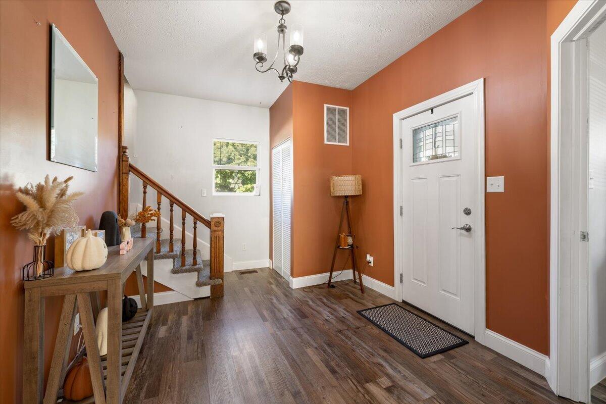 2523 Tecumseh, Springfield, Ohio 45503