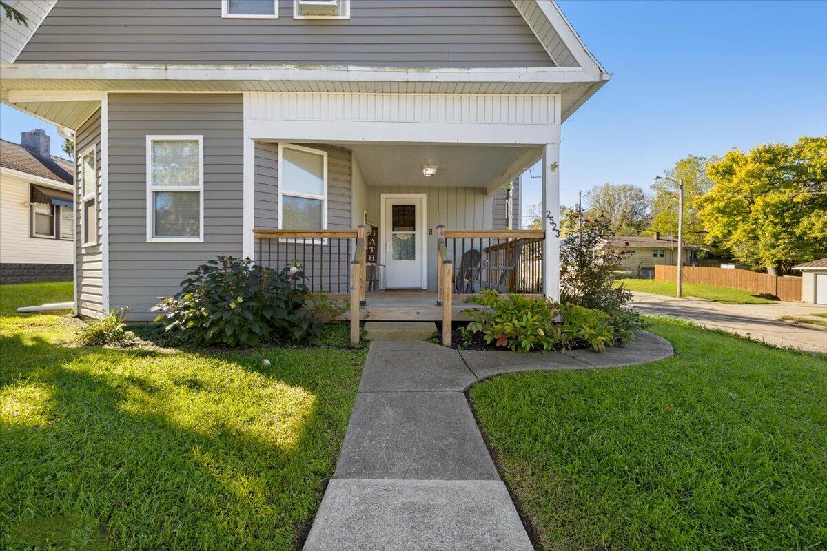 2523 Tecumseh, Springfield, Ohio 45503