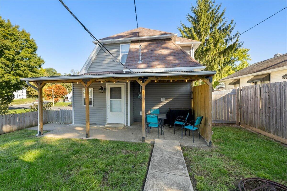 2523 Tecumseh, Springfield, Ohio 45503