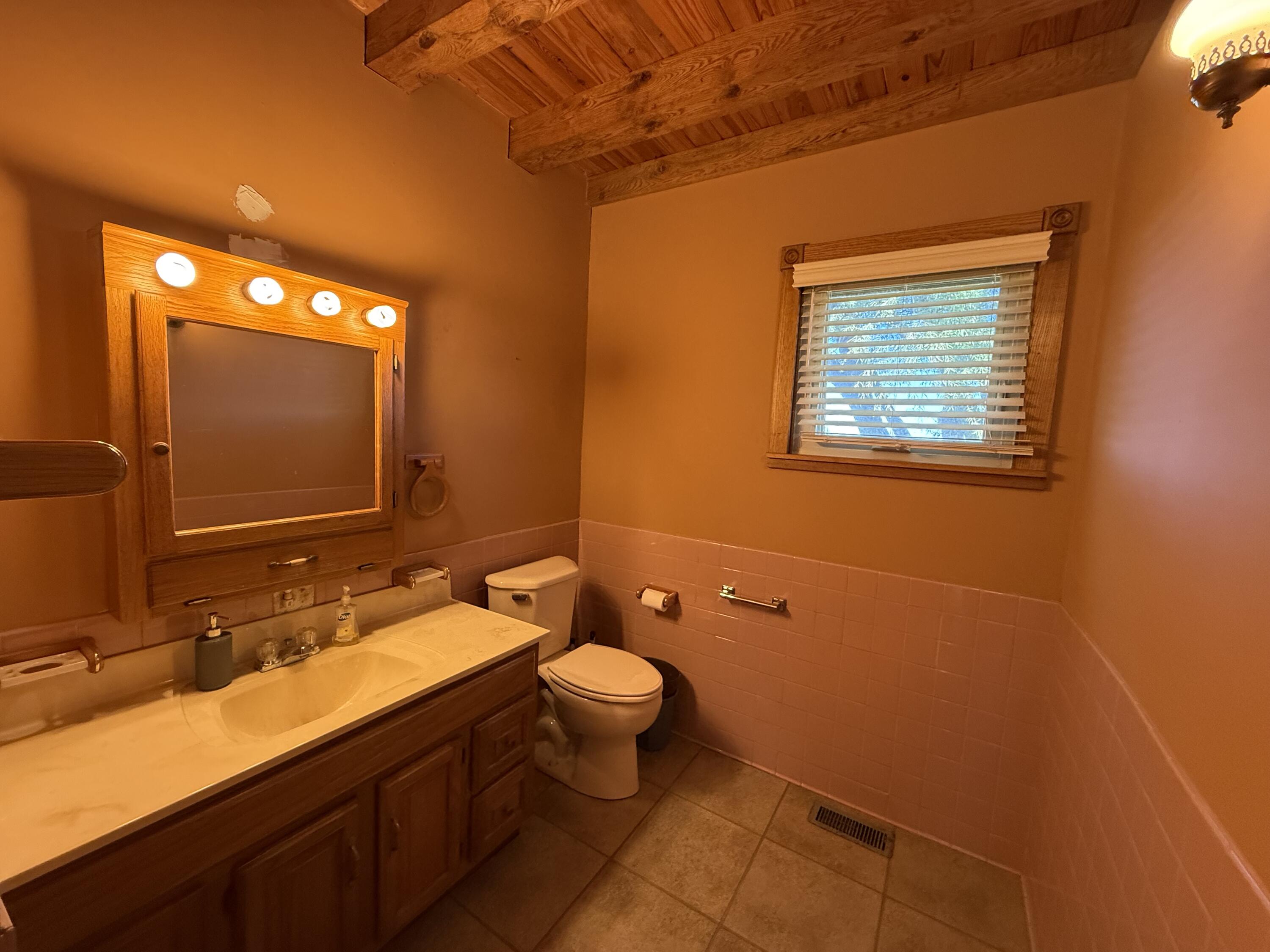 2202 County Road 103, Belle Center, Ohio 43310