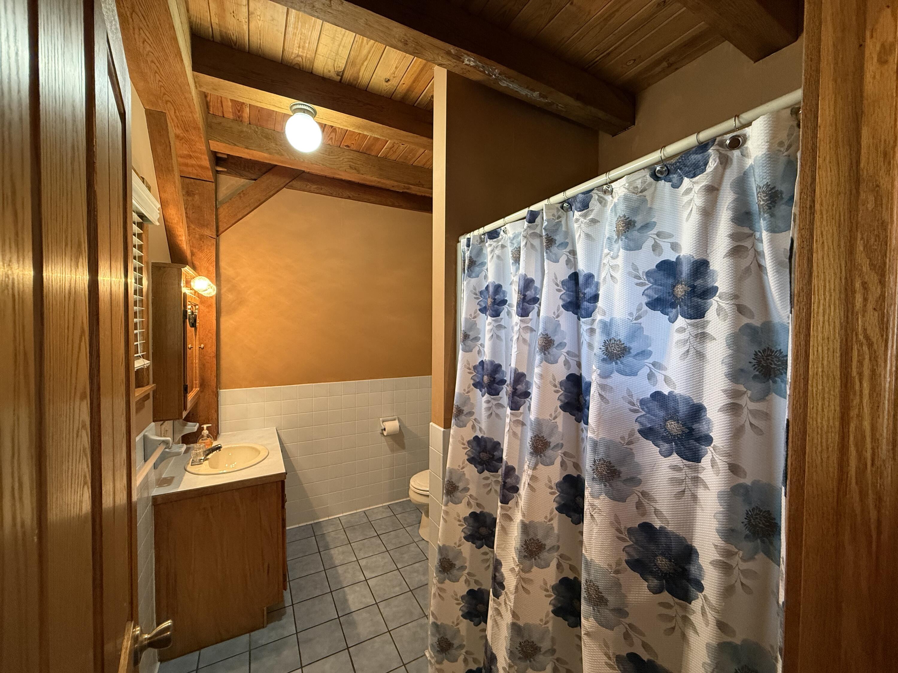 2202 County Road 103, Belle Center, Ohio 43310