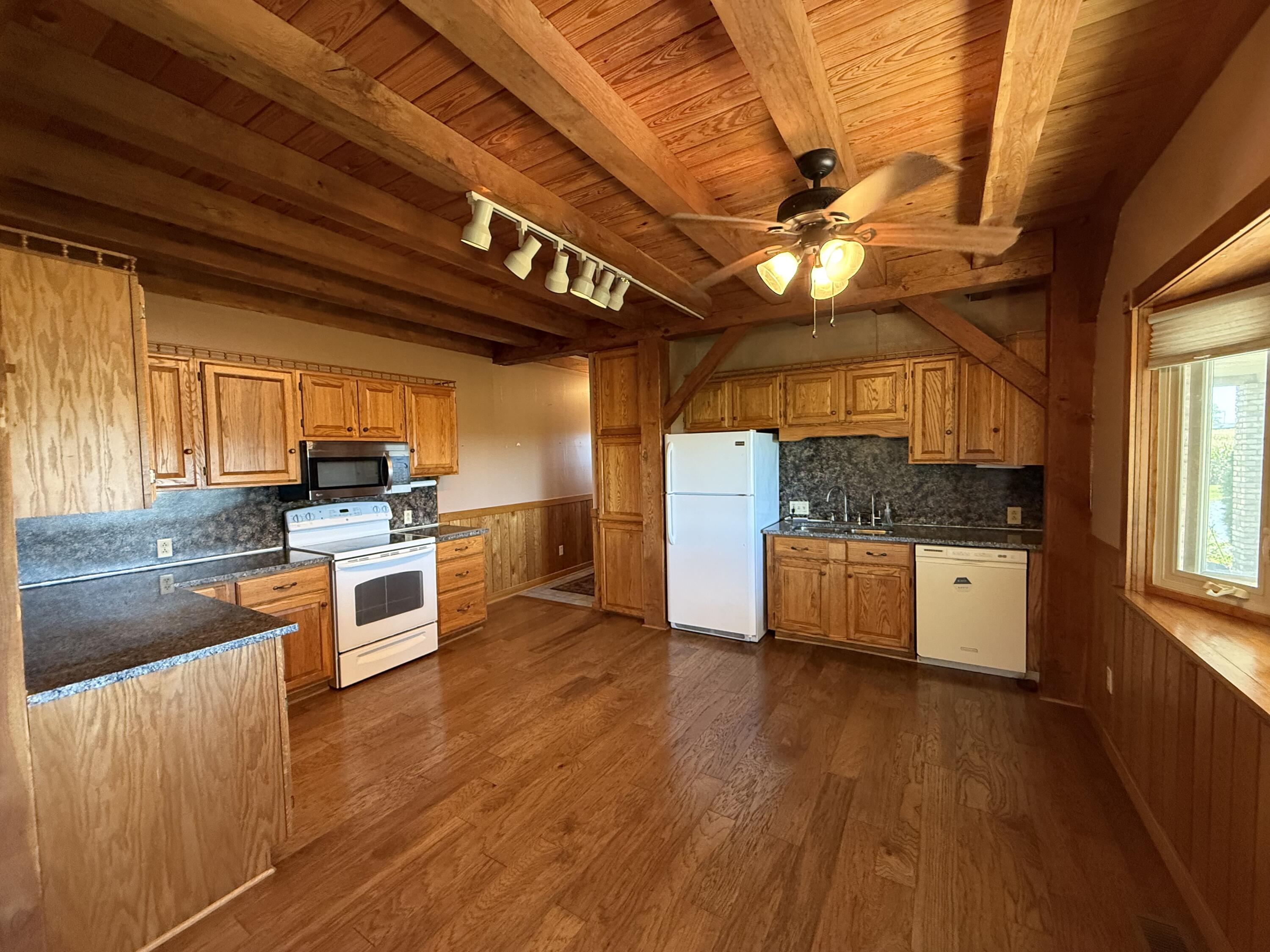 2202 County Road 103, Belle Center, Ohio 43310