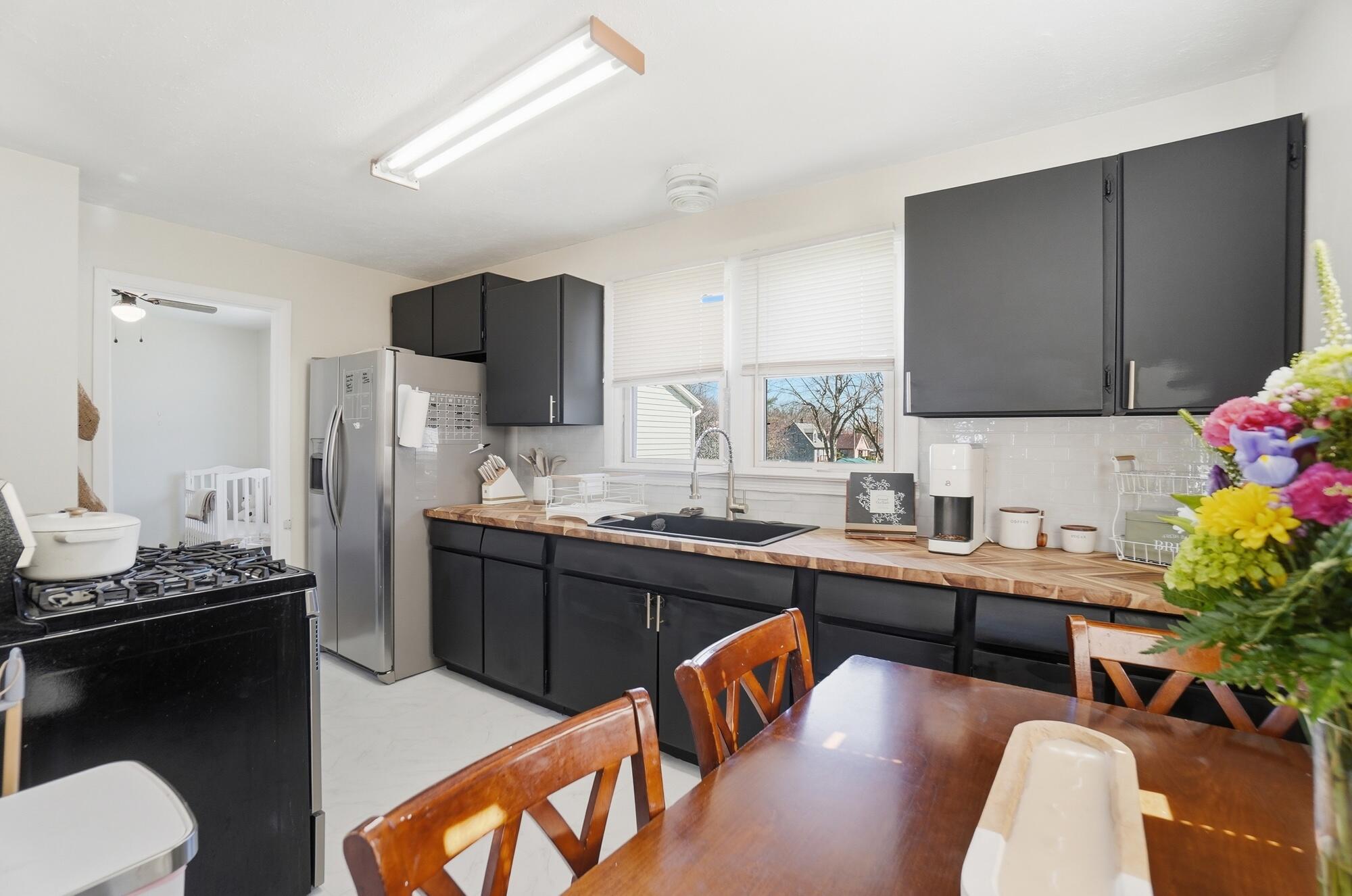 80 Carlisle, Springfield, Ohio 45504