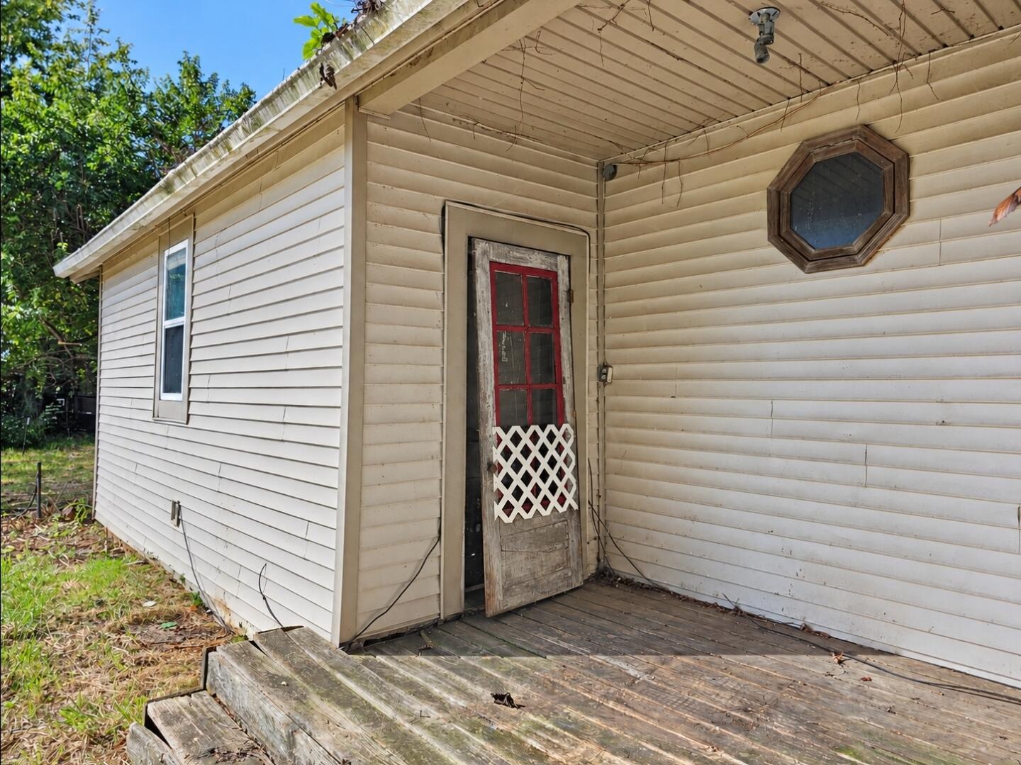 1846 Buena Vista, South Charleston, Ohio 45368