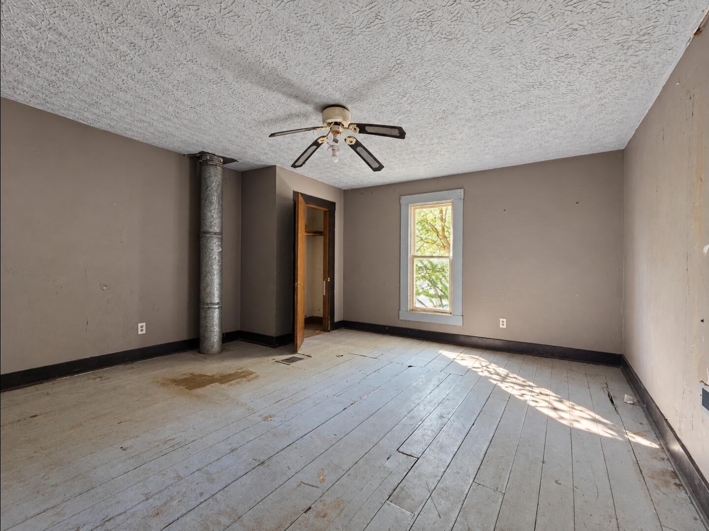 1846 Buena Vista, South Charleston, Ohio 45368
