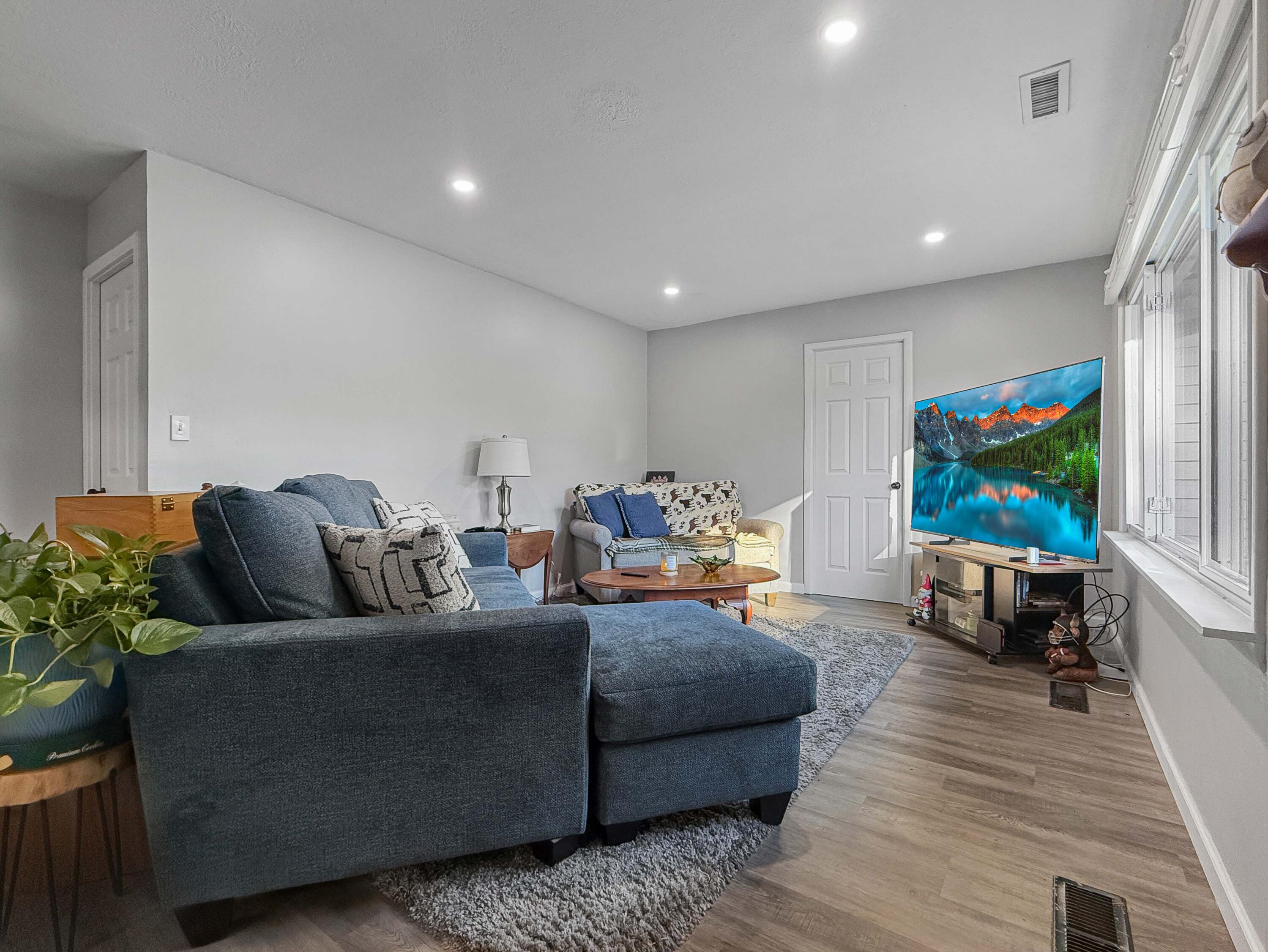 606 High, Urbana, Ohio 43078