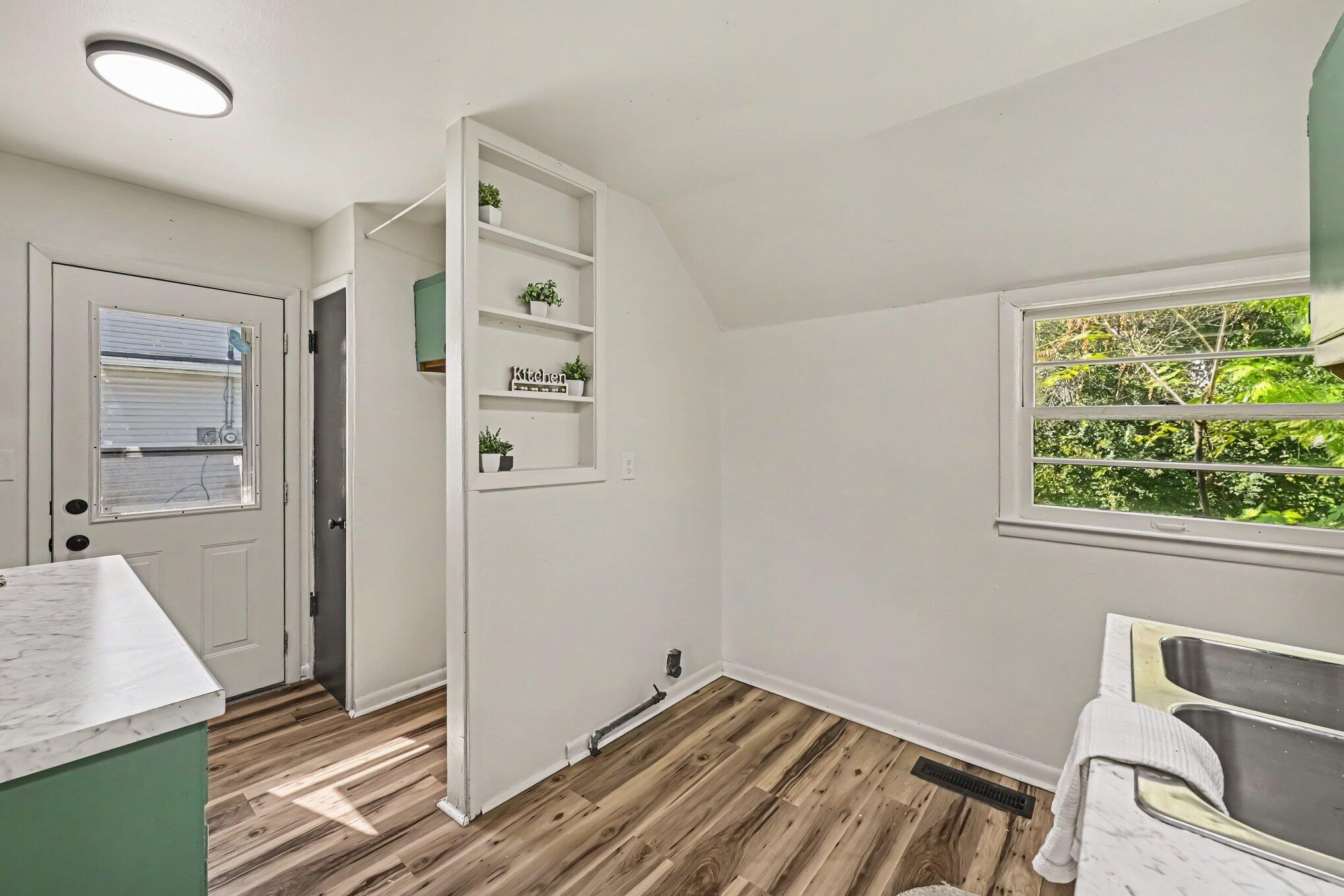 1551 Southgate, Springfield, Ohio 45506